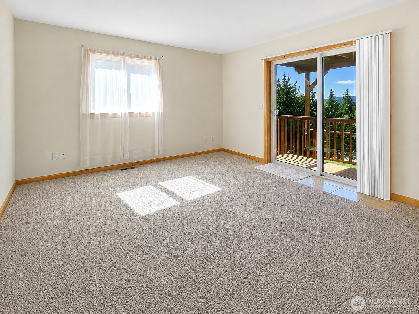 1028 Circle Drive