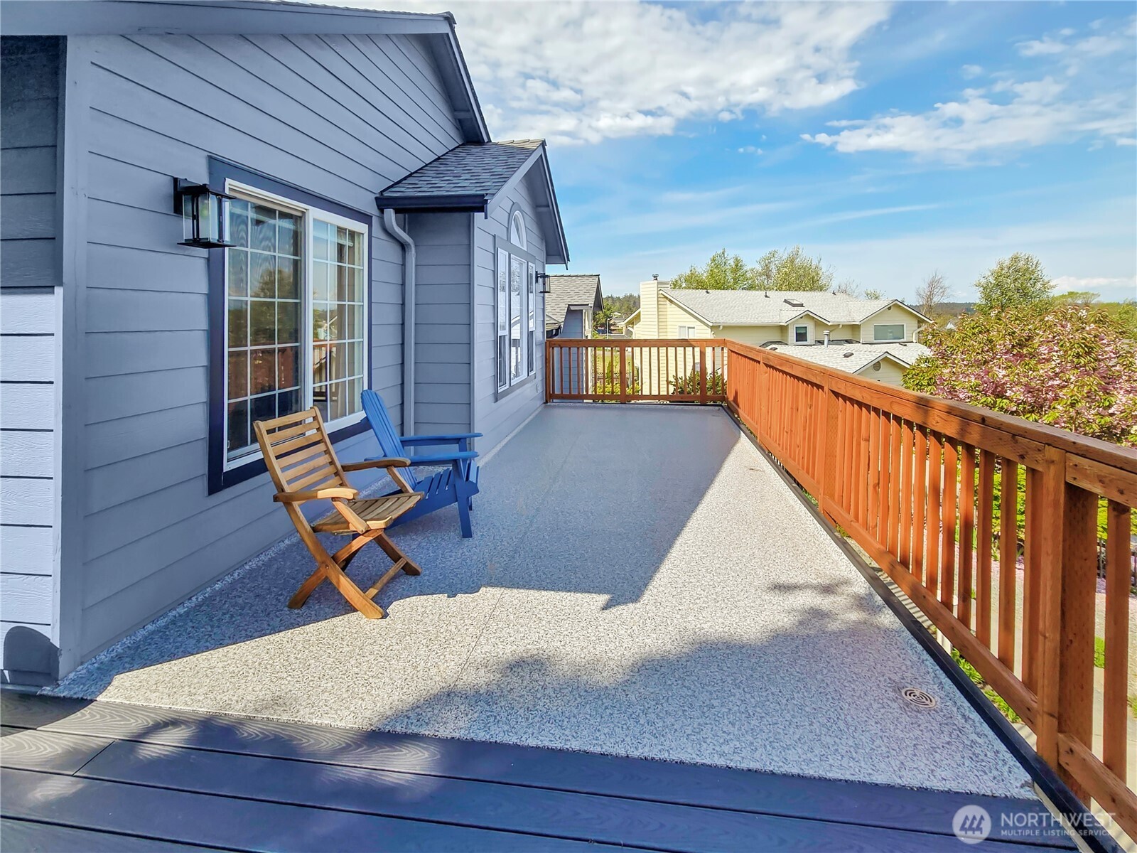 710 SW Echo Loop