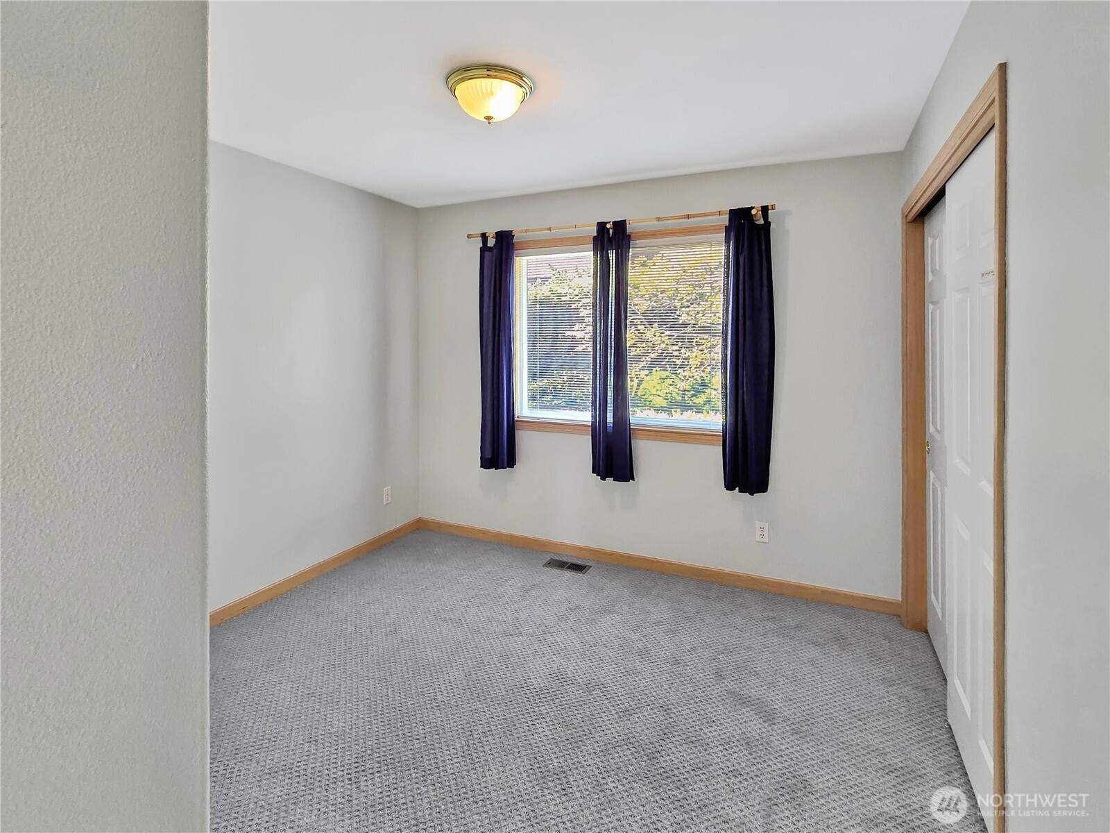 710 SW Echo Loop