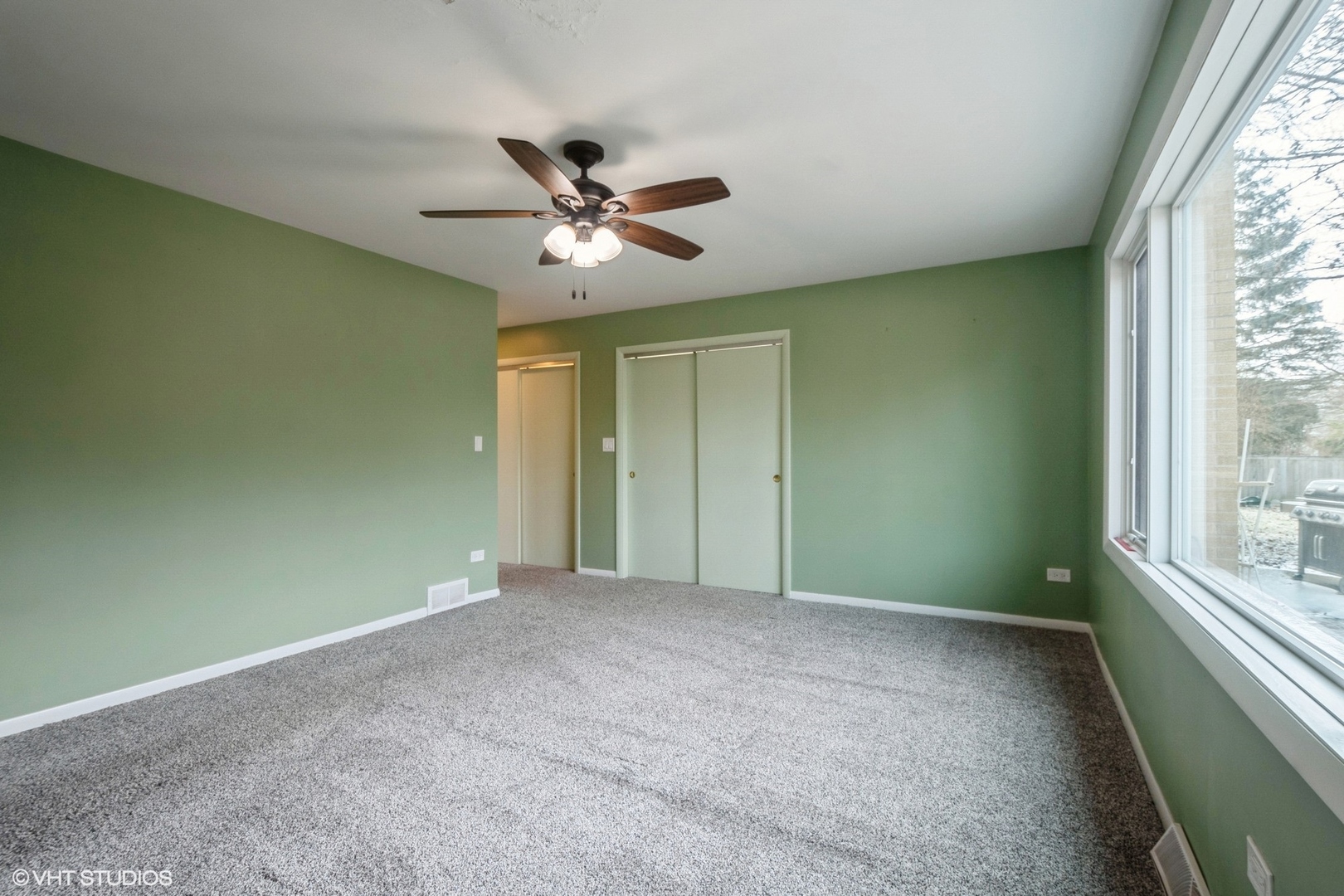 1426 S CLIFTON Avenue