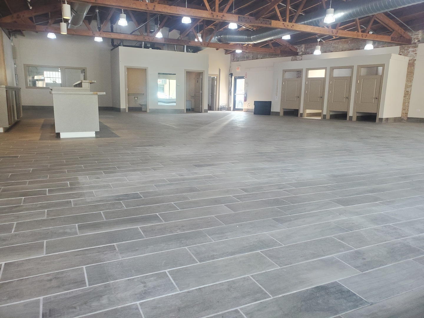 7055 W Higgins Avenue