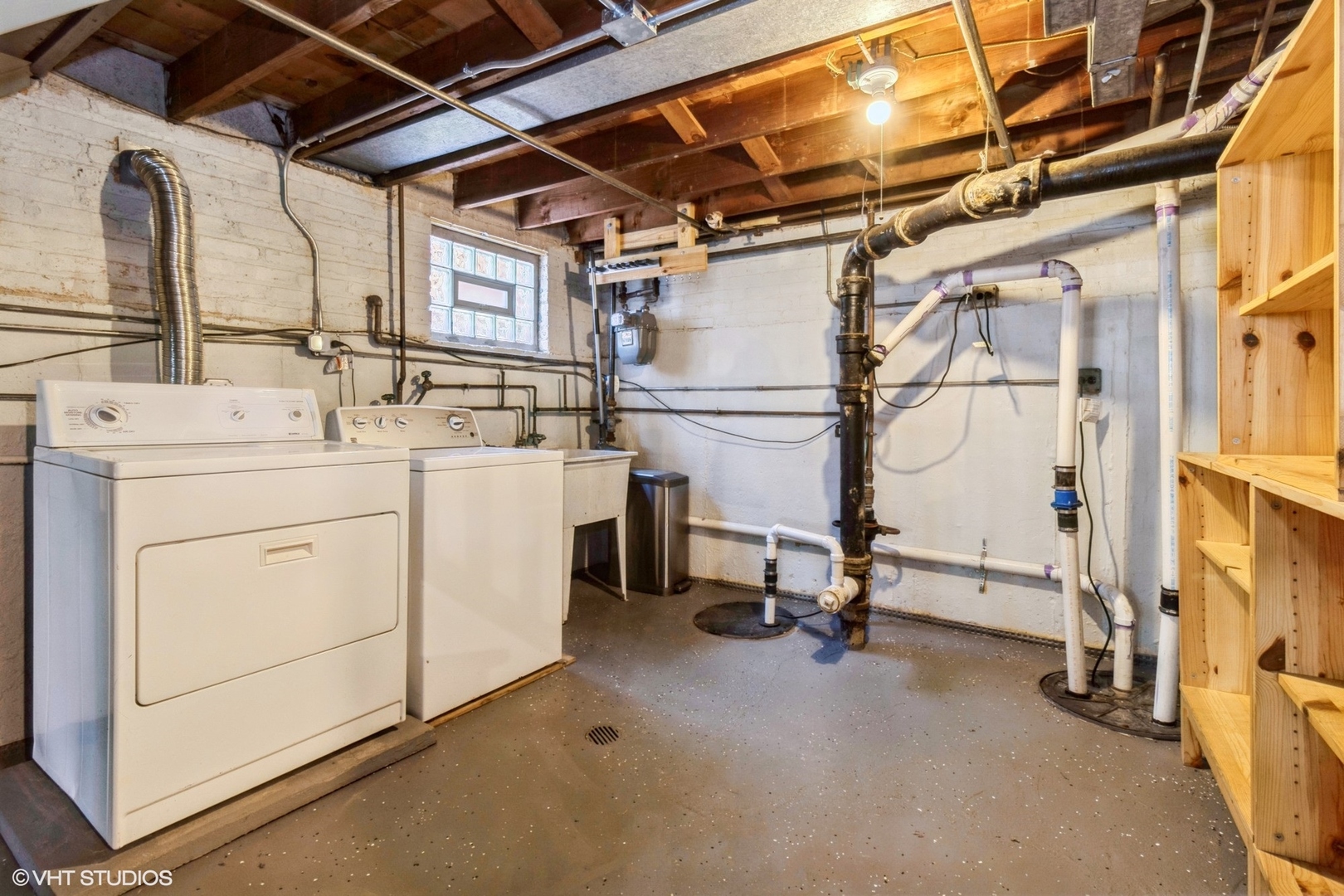 6623 N Octavia Avenue