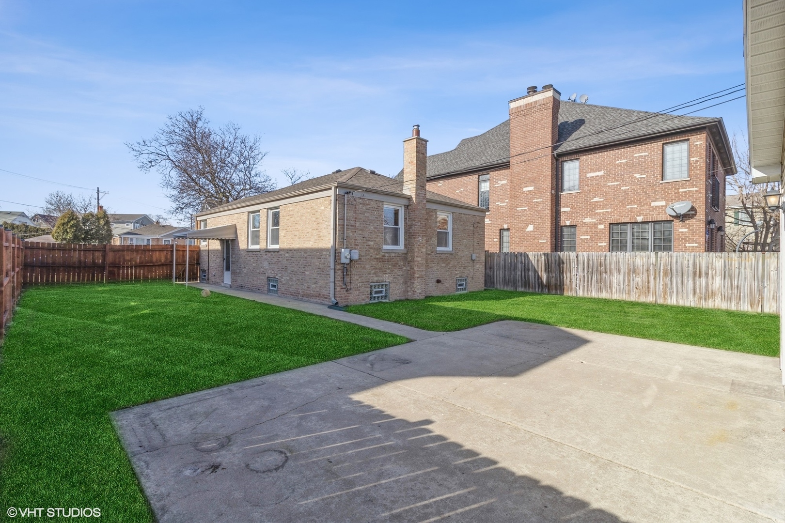 6623 N Octavia Avenue