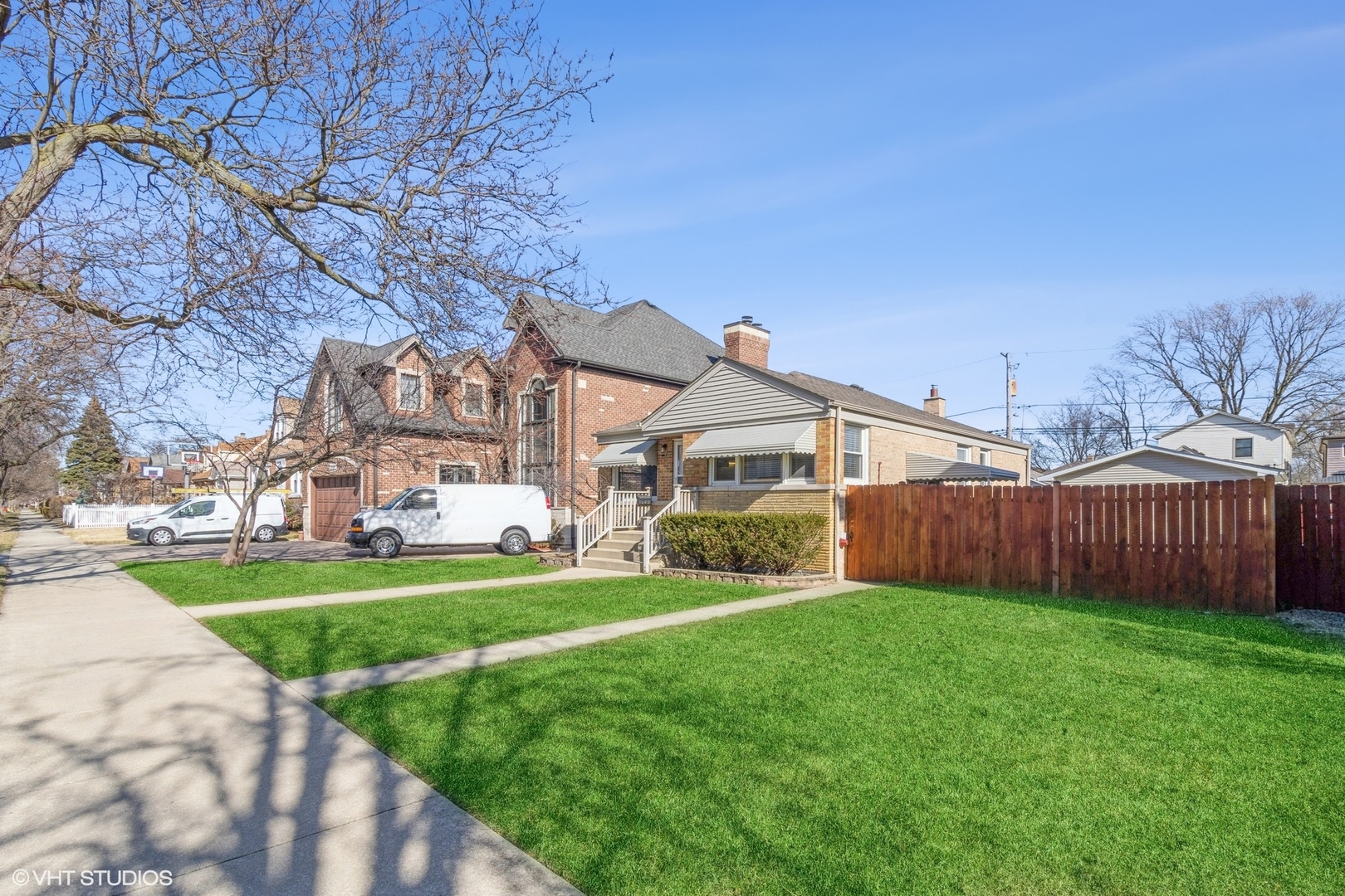 6623 N Octavia Avenue