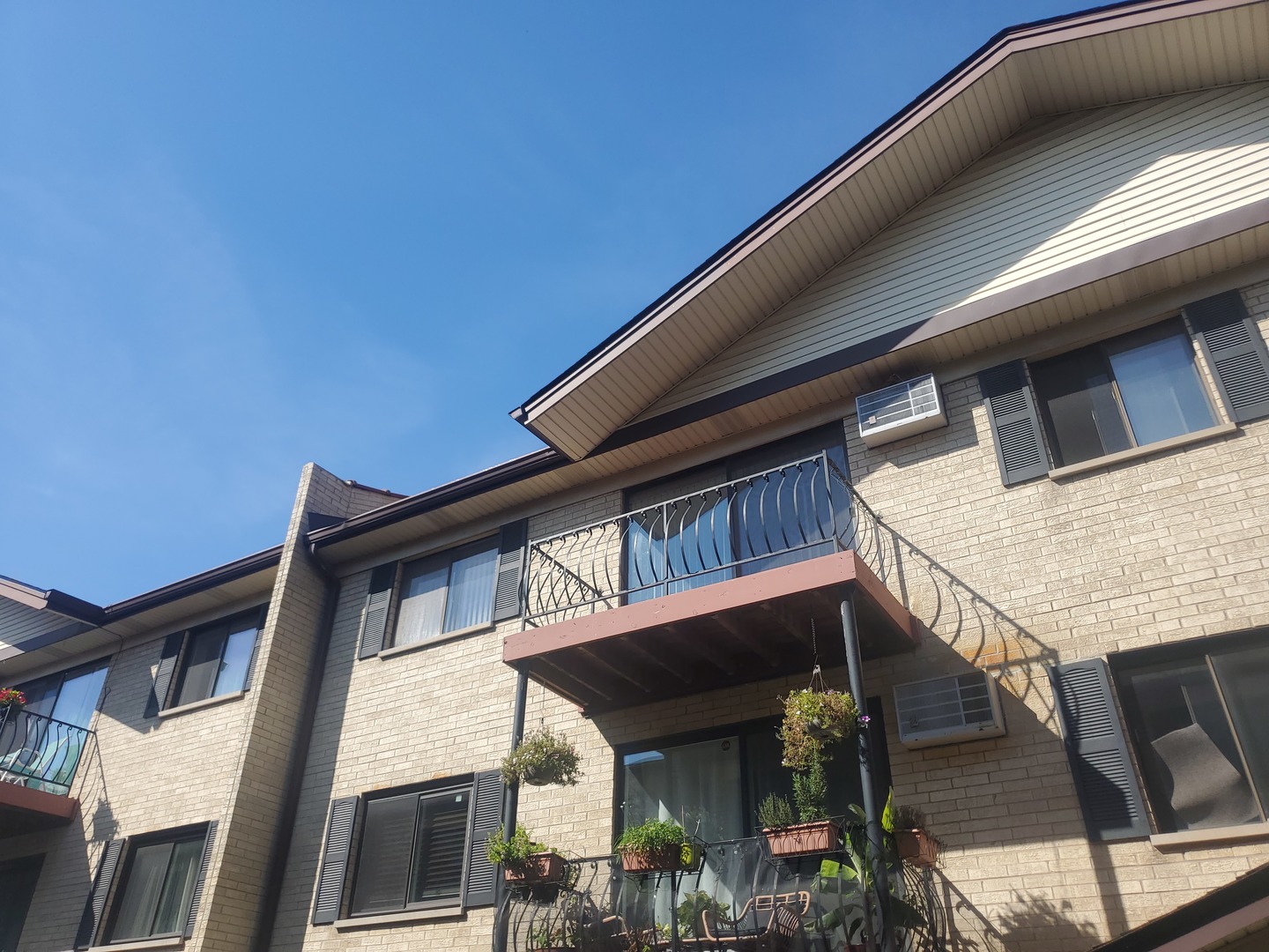 5159 N East River Road Unit: 307D