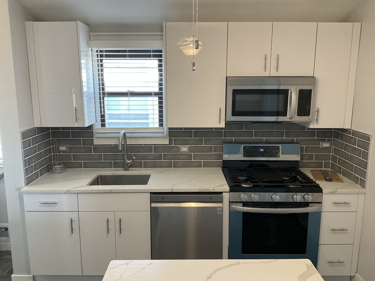 5317 N Manila Avenue Unit: 2