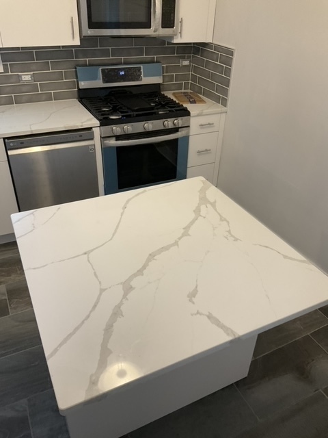 5317 N Manila Avenue Unit: 2