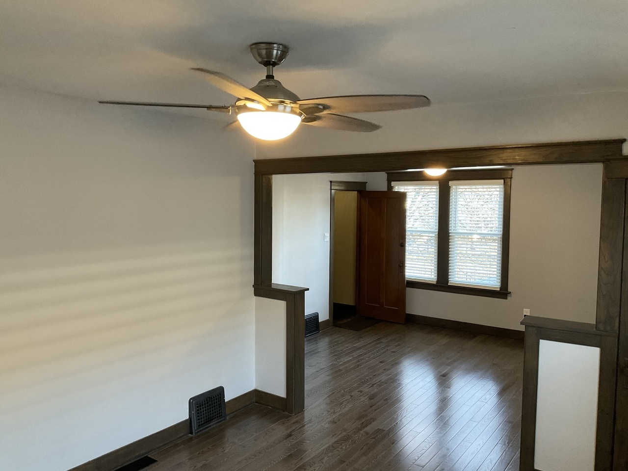 5317 N Manila Avenue Unit: 2