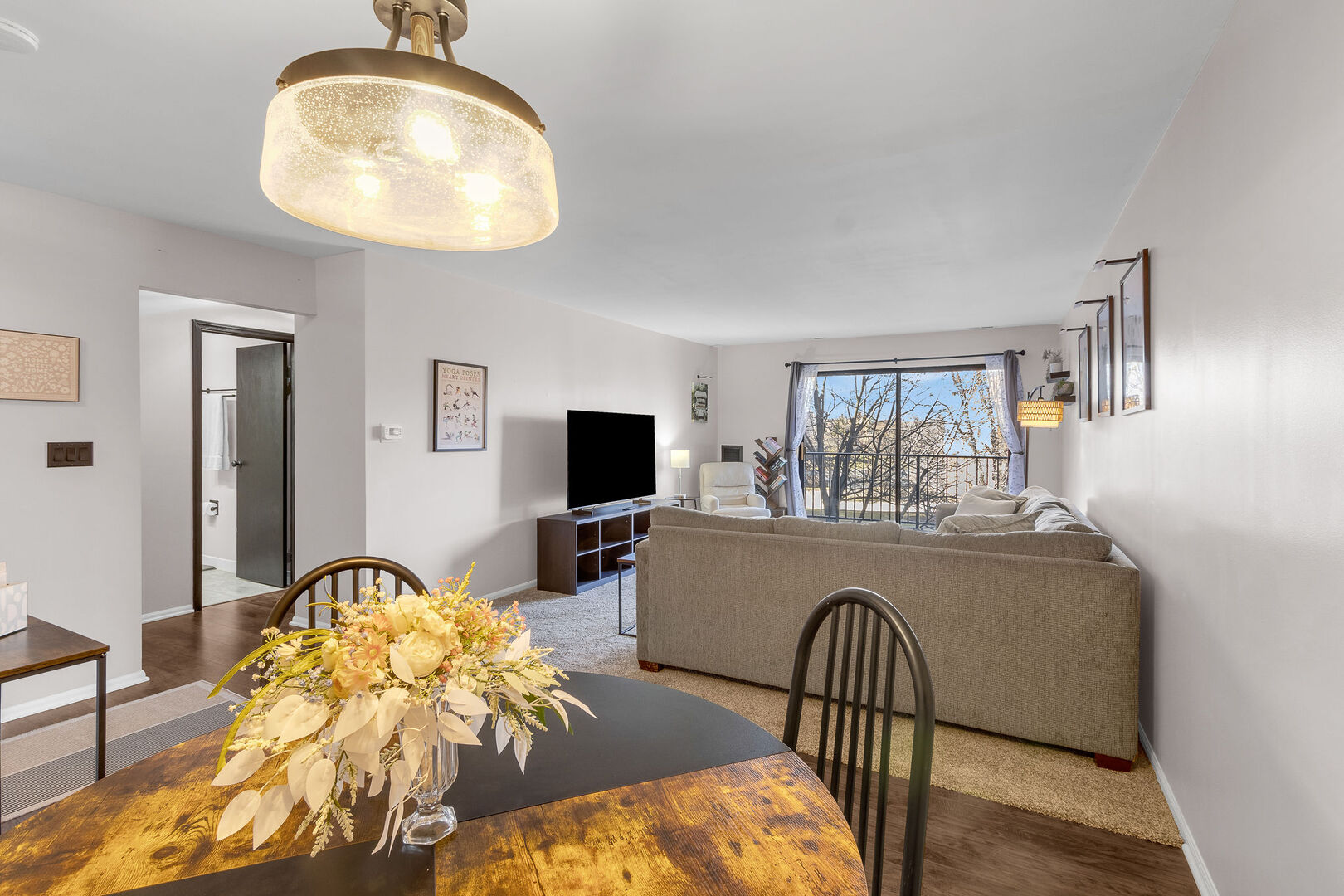 950 E Wilmette Road Unit: 330