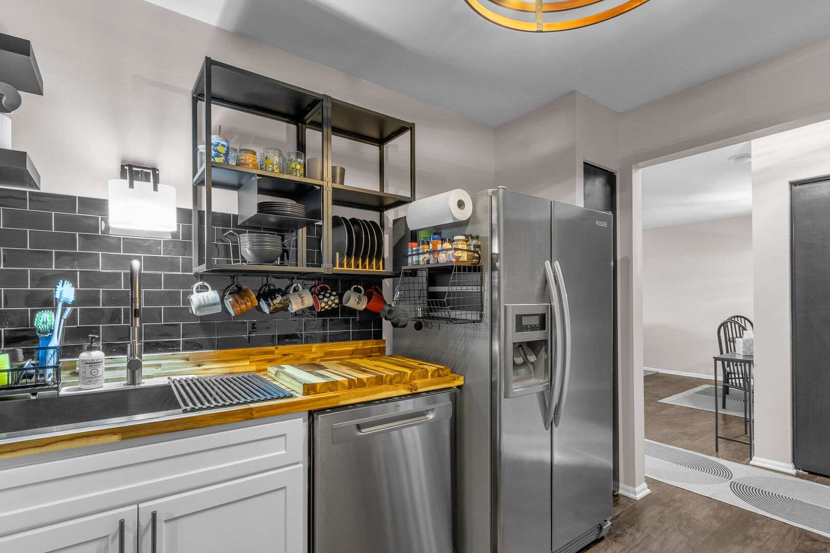 950 E Wilmette Road Unit: 330