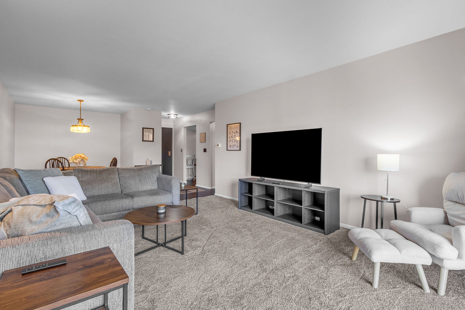 950 E Wilmette Road Unit: 330