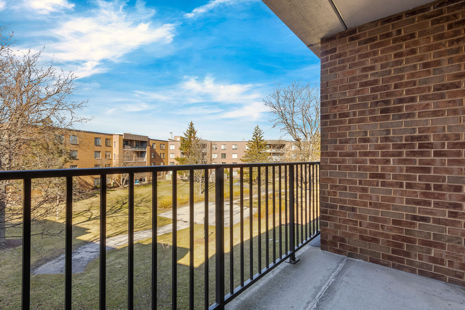 950 E Wilmette Road Unit: 330