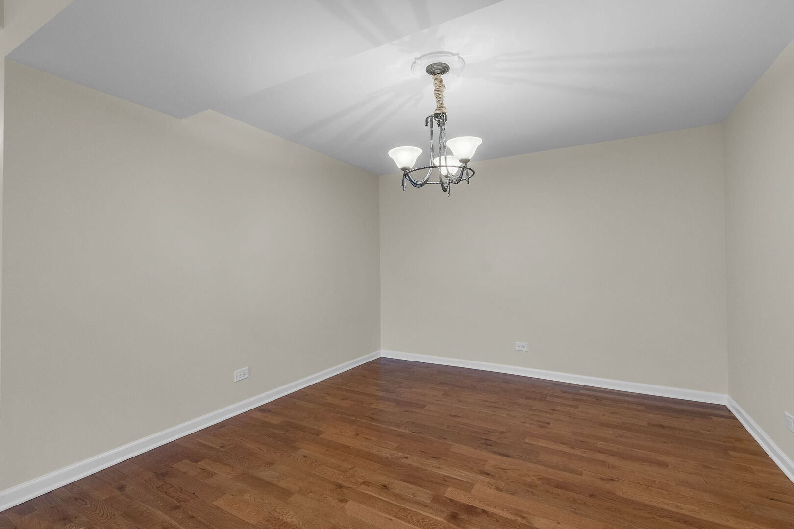 22 Park Lane Unit: 404