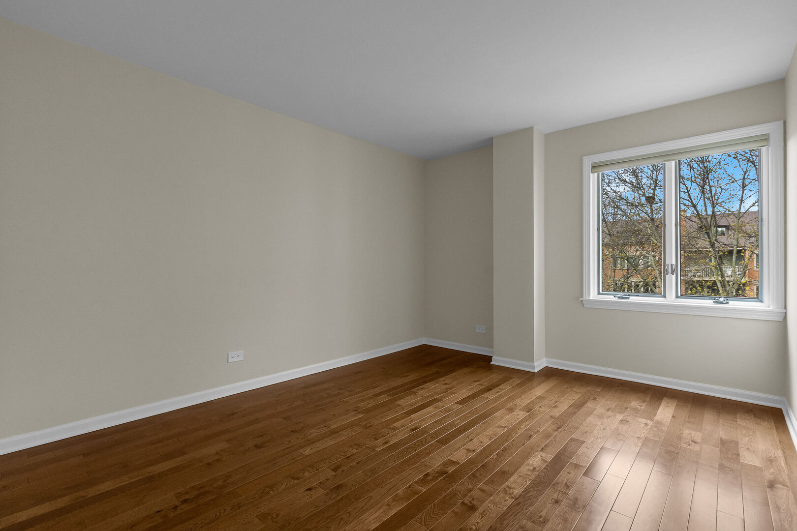 22 Park Lane Unit: 404