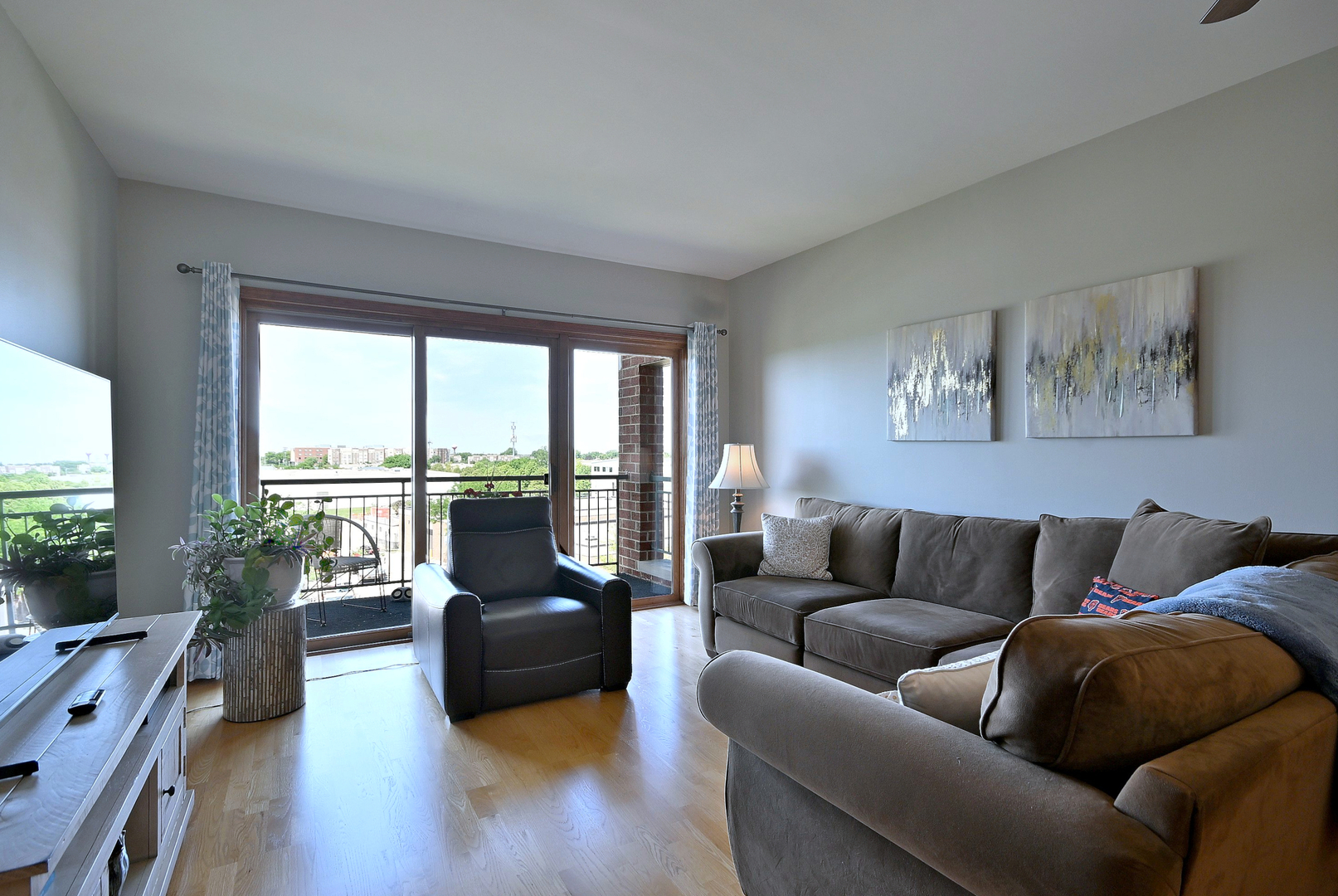 4210 N Natchez Avenue Unit: 508