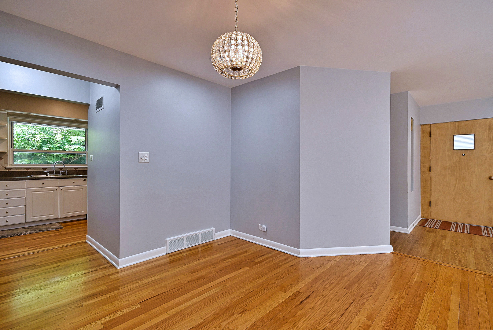 4915 Jerome Avenue