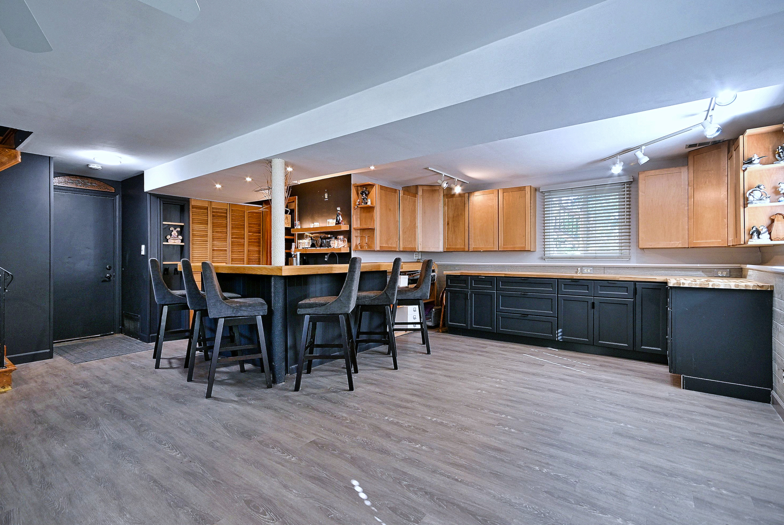 4155 Hudson Drive