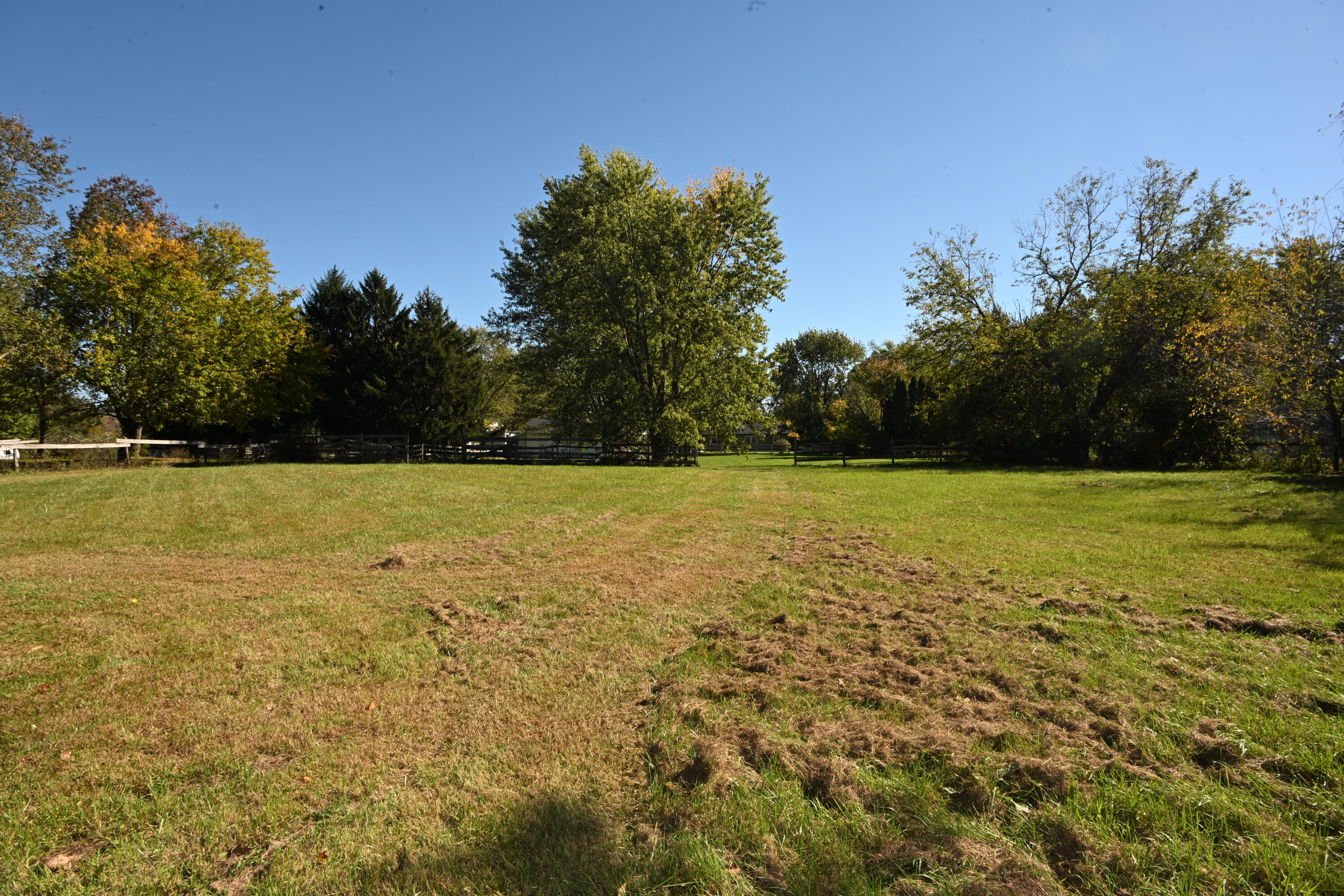922 N County Line Road