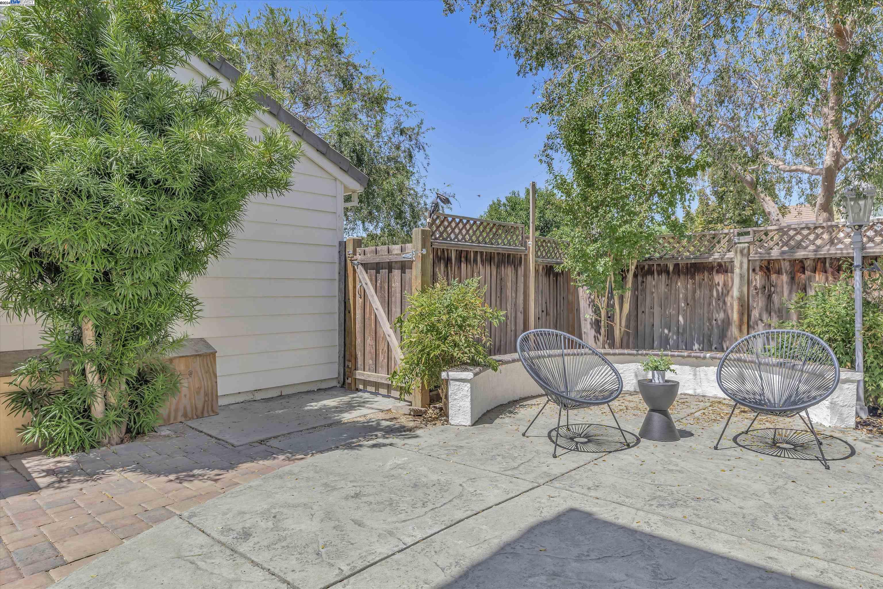 949 Mason Ct