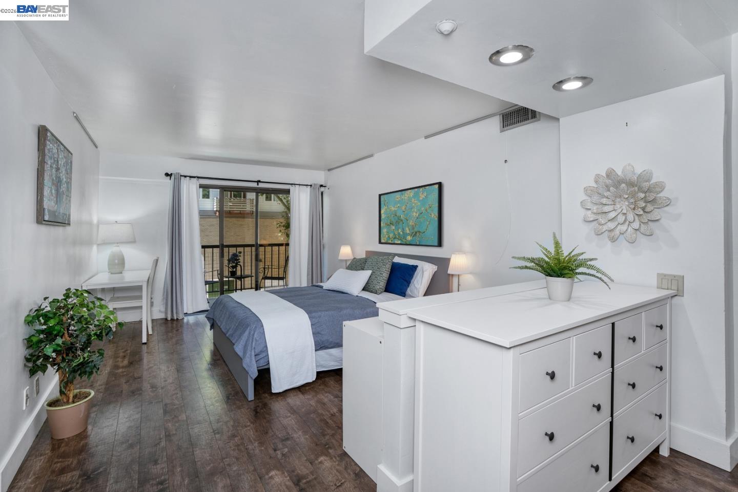 500 N St # 205
