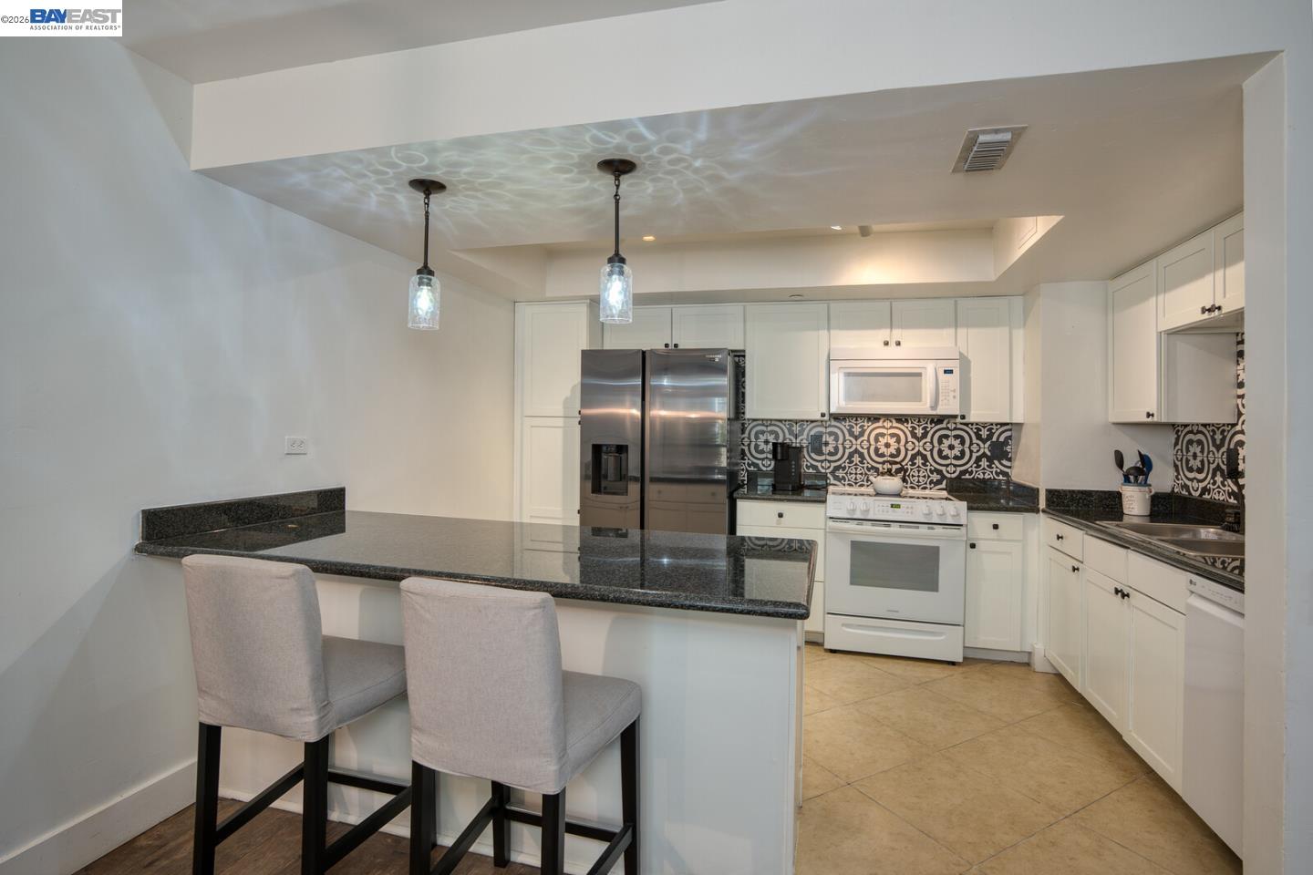 500 N St # 205