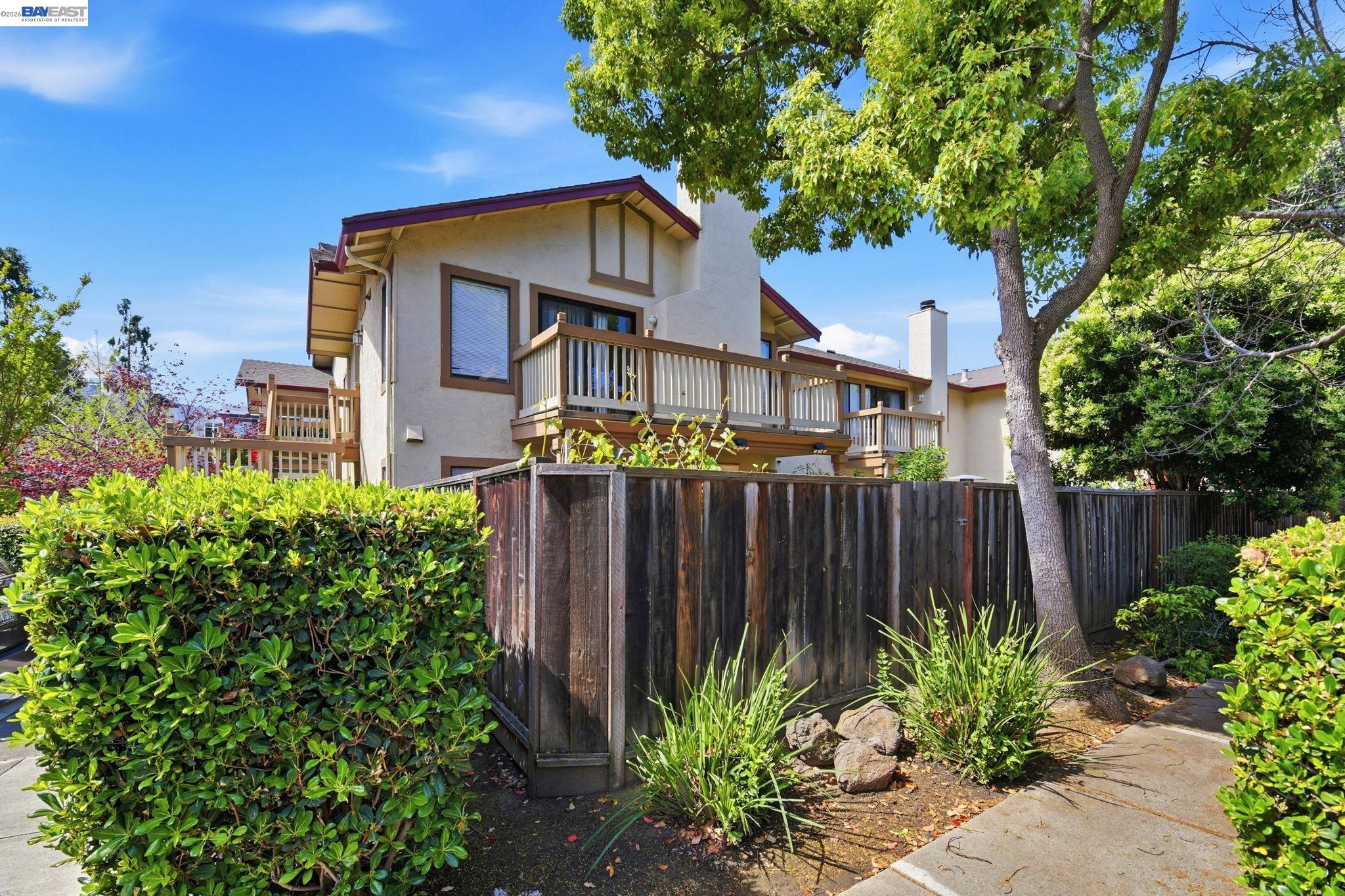 935 Cherry Glen Cir # 219