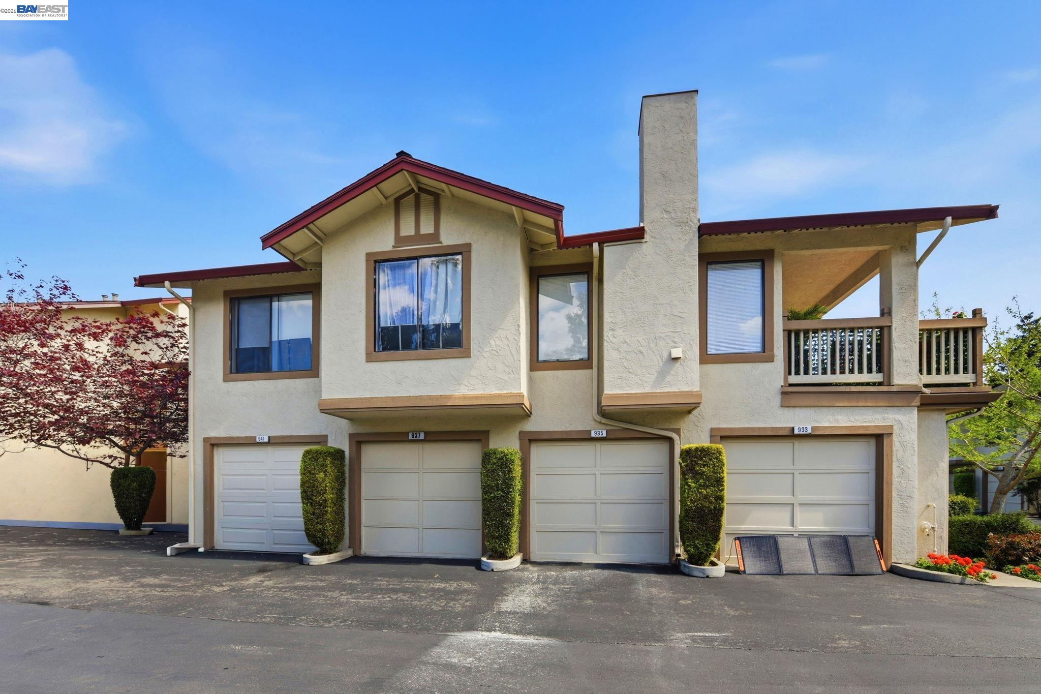 935 Cherry Glen Cir # 219