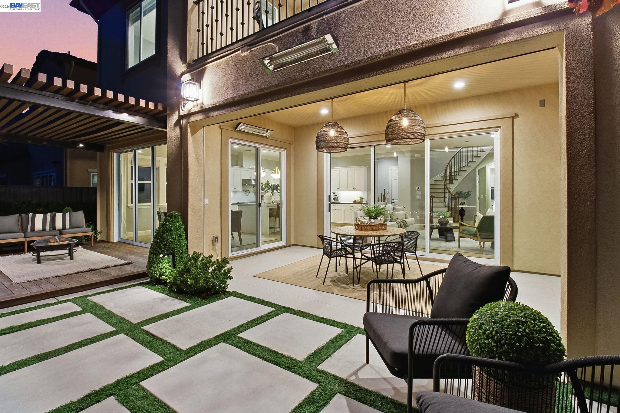 1091 Trumpet Vine Lane