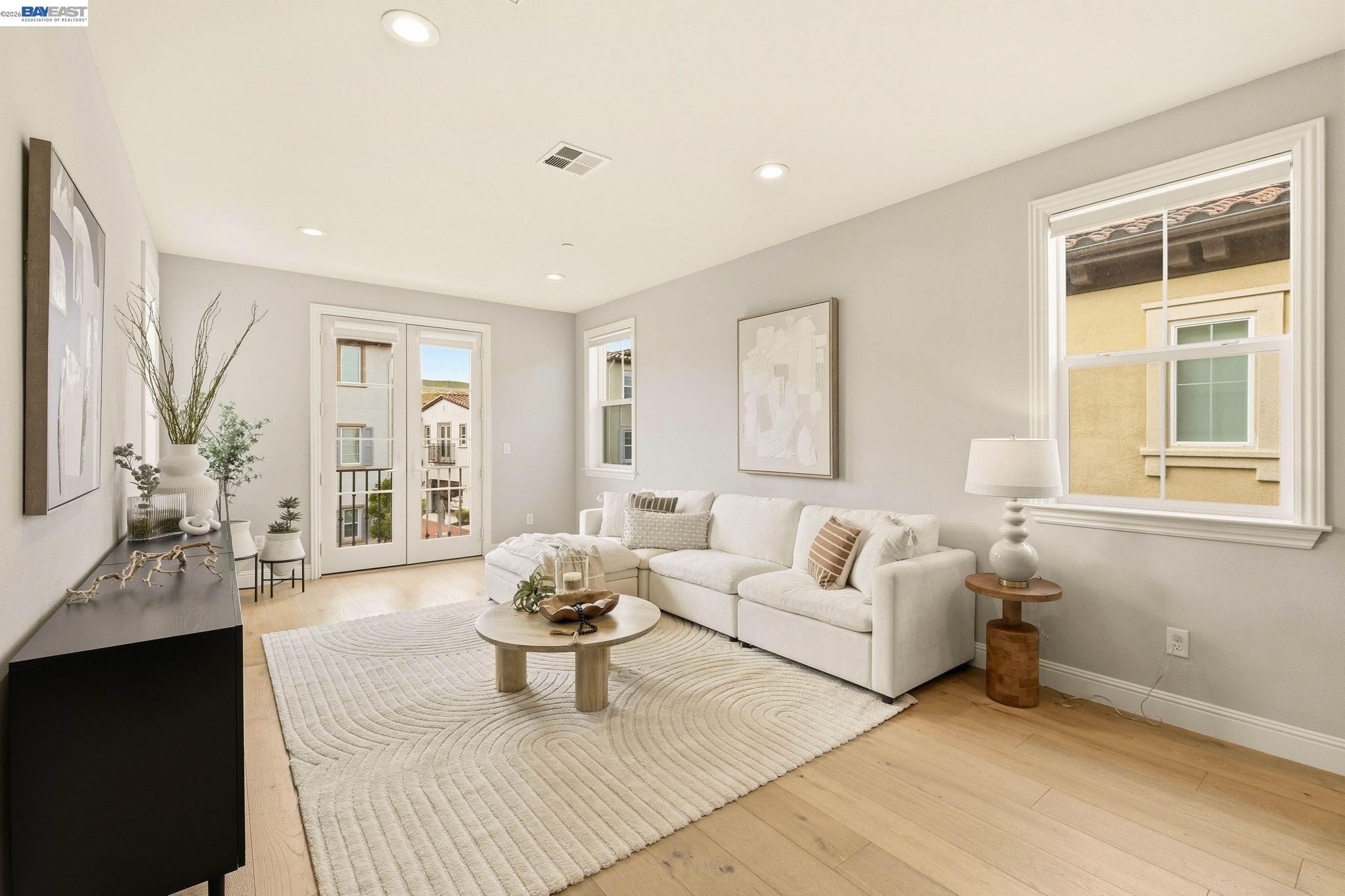 1091 Trumpet Vine Lane