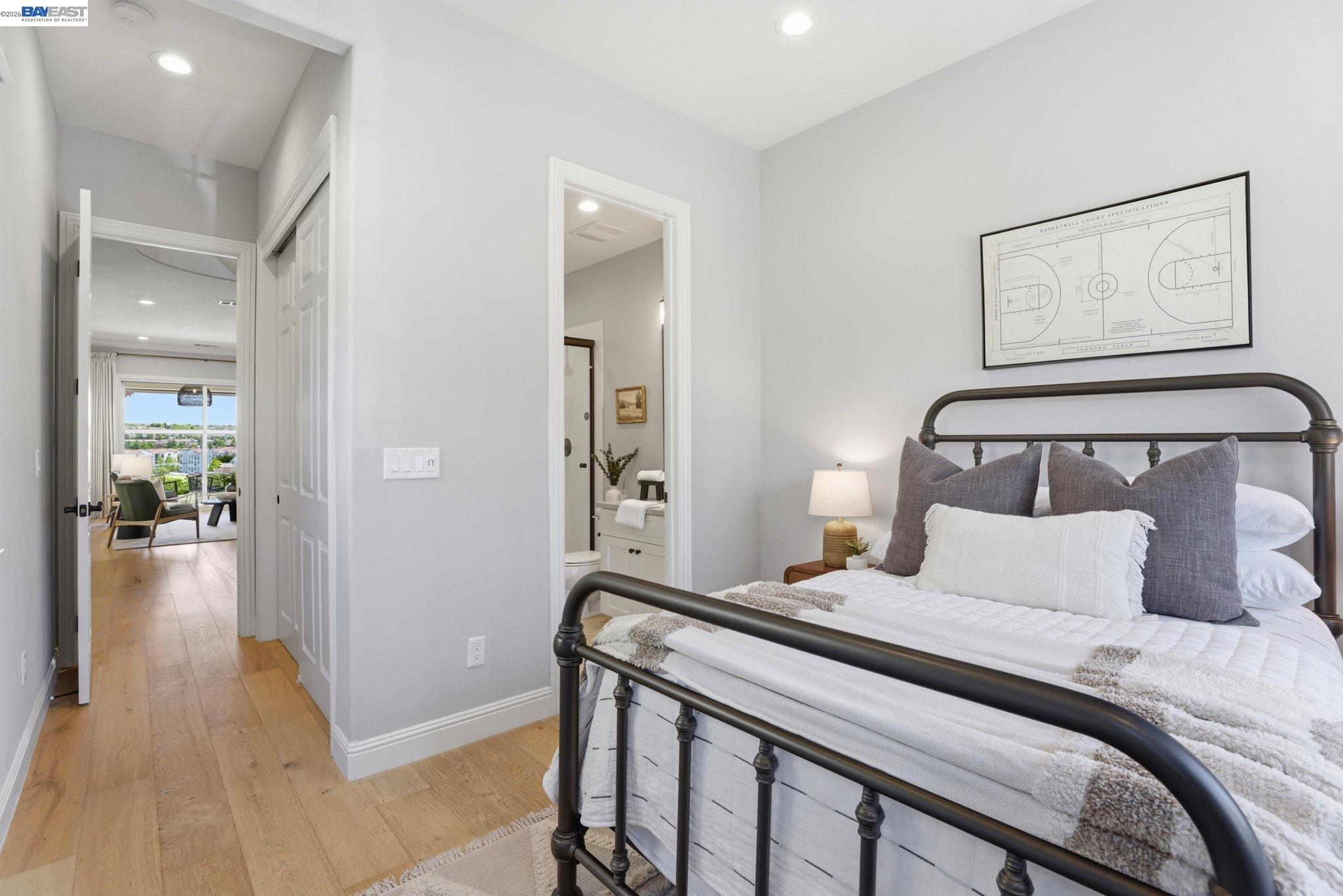 1091 Trumpet Vine Lane