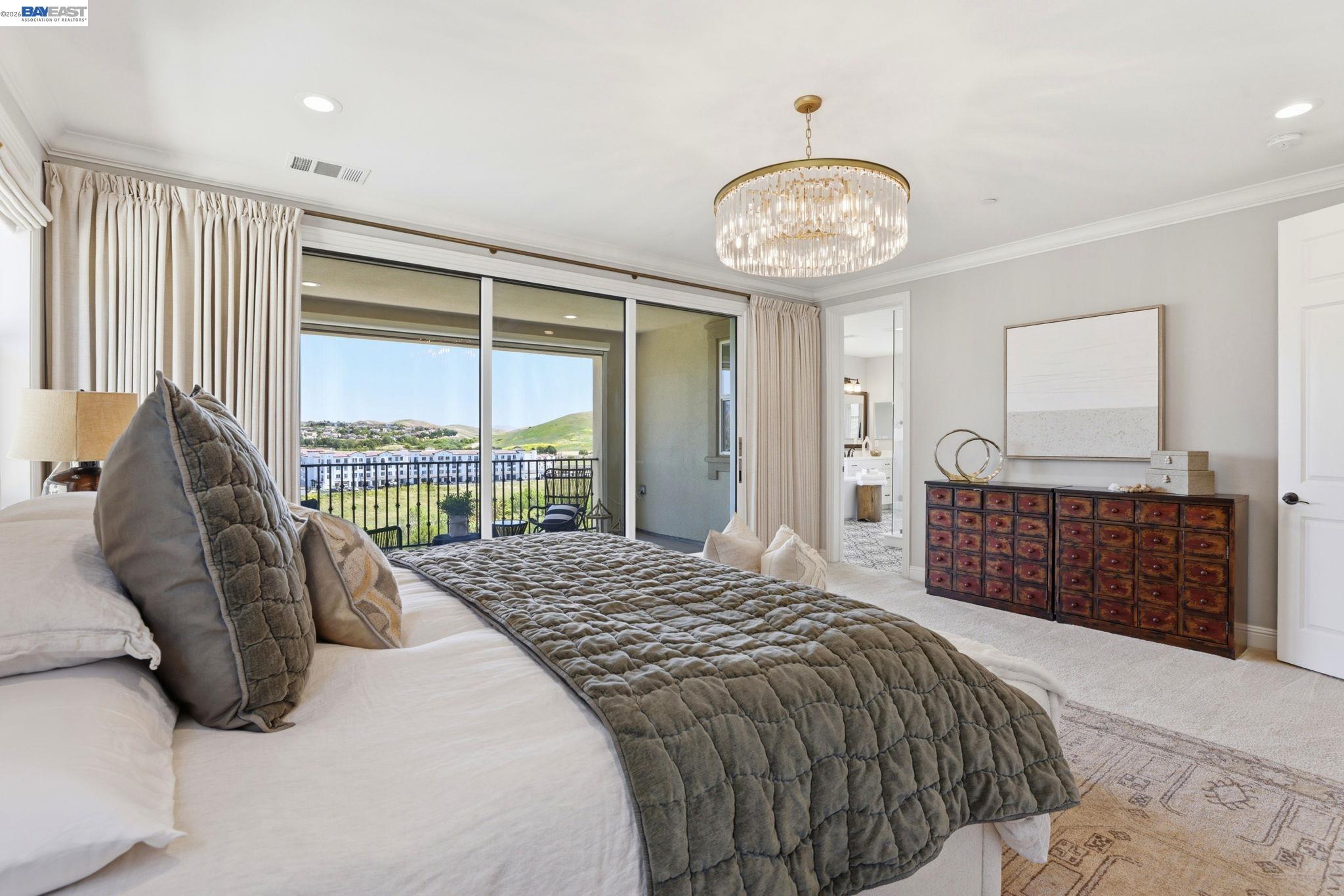 1091 Trumpet Vine Lane