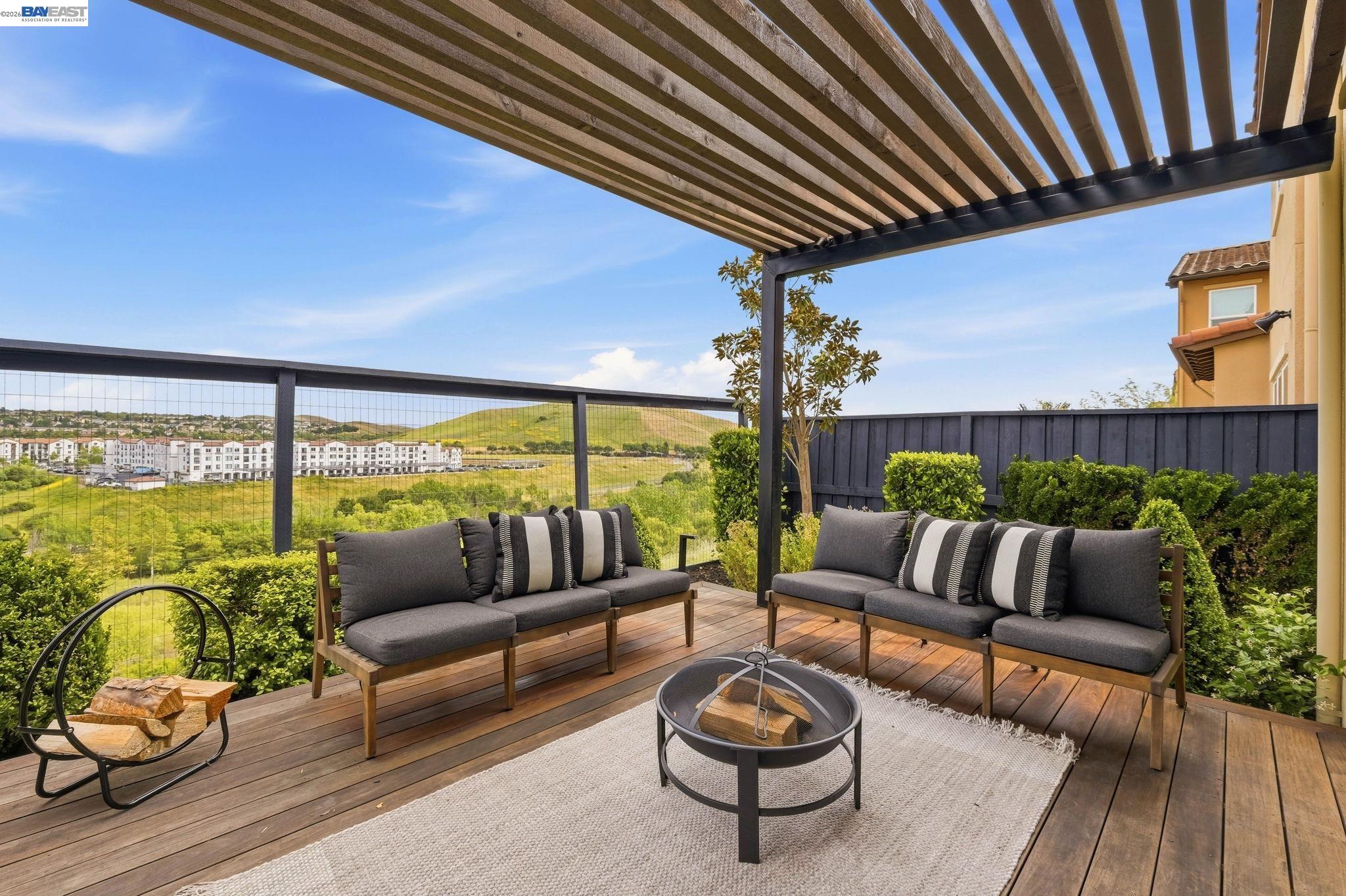 1091 Trumpet Vine Lane