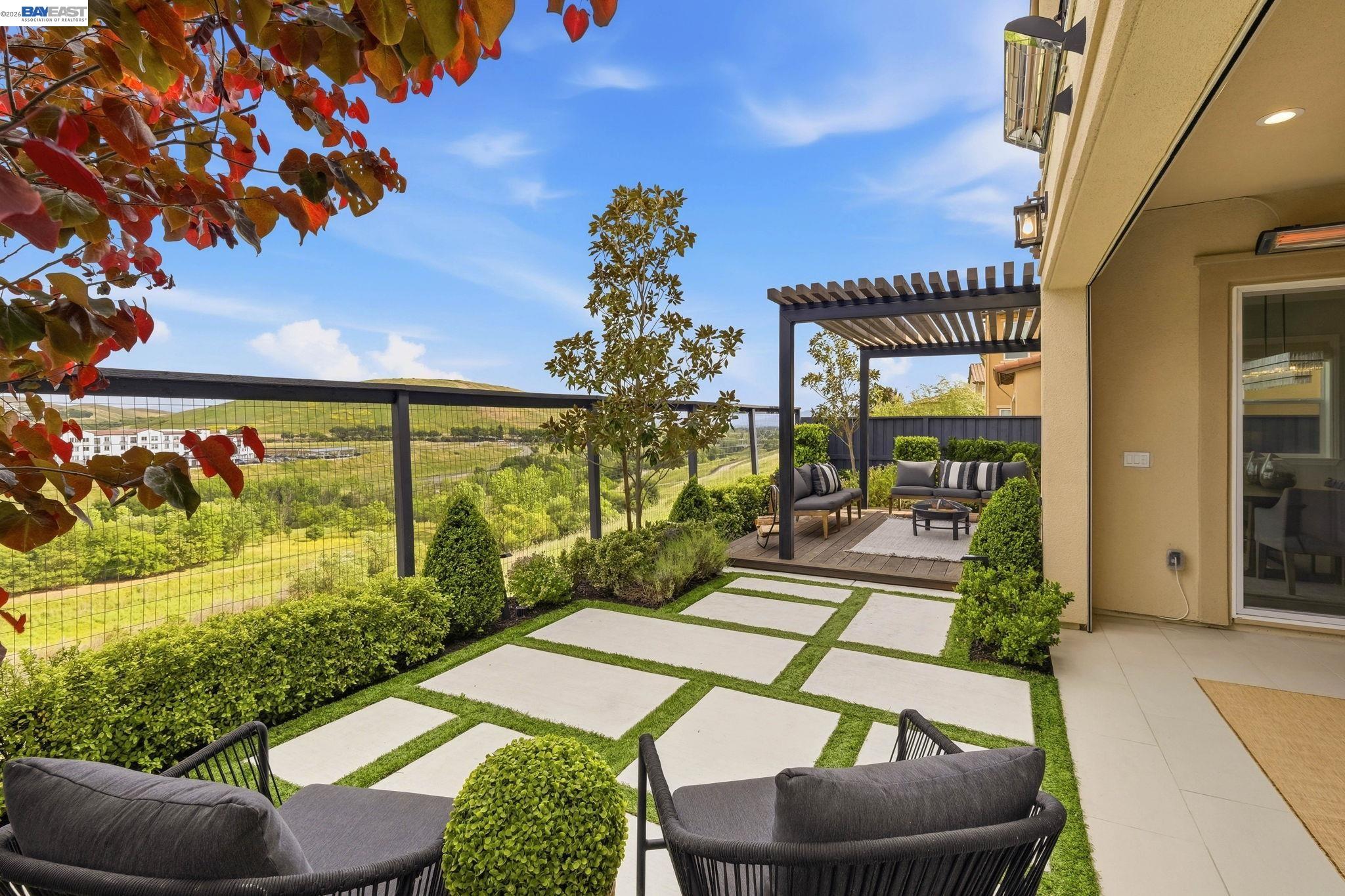 1091 Trumpet Vine Lane