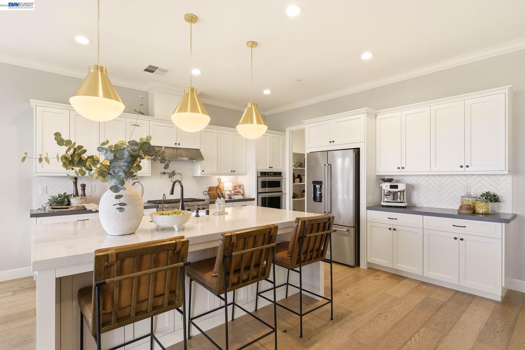 1091 Trumpet Vine Lane