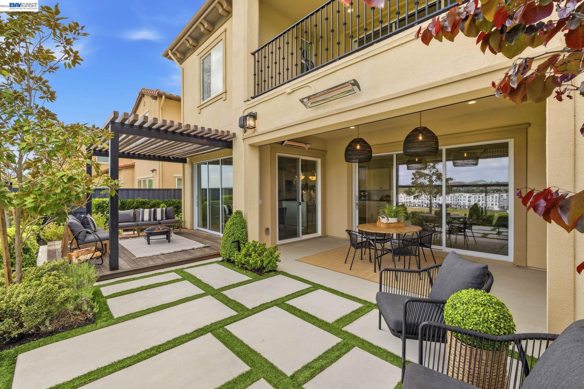 1091 Trumpet Vine Lane