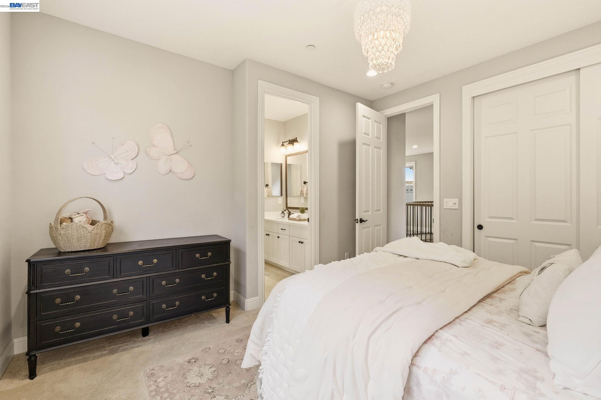 1091 Trumpet Vine Lane