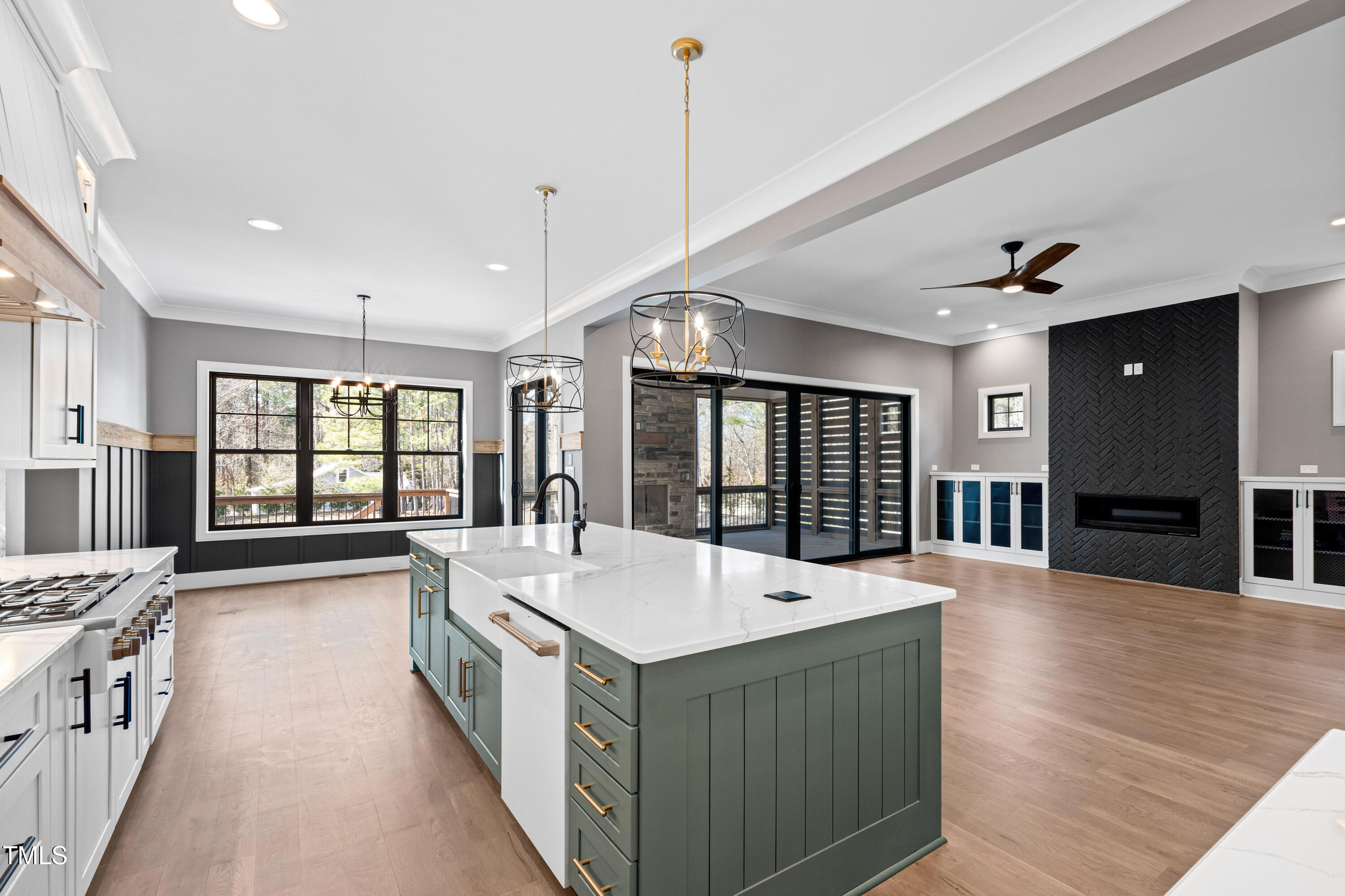 8621 Bishop Pine Lane