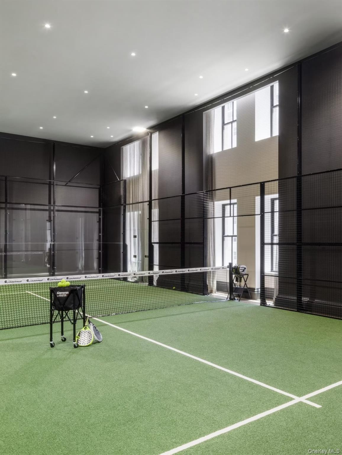 111 W 57th Street Unit: 54