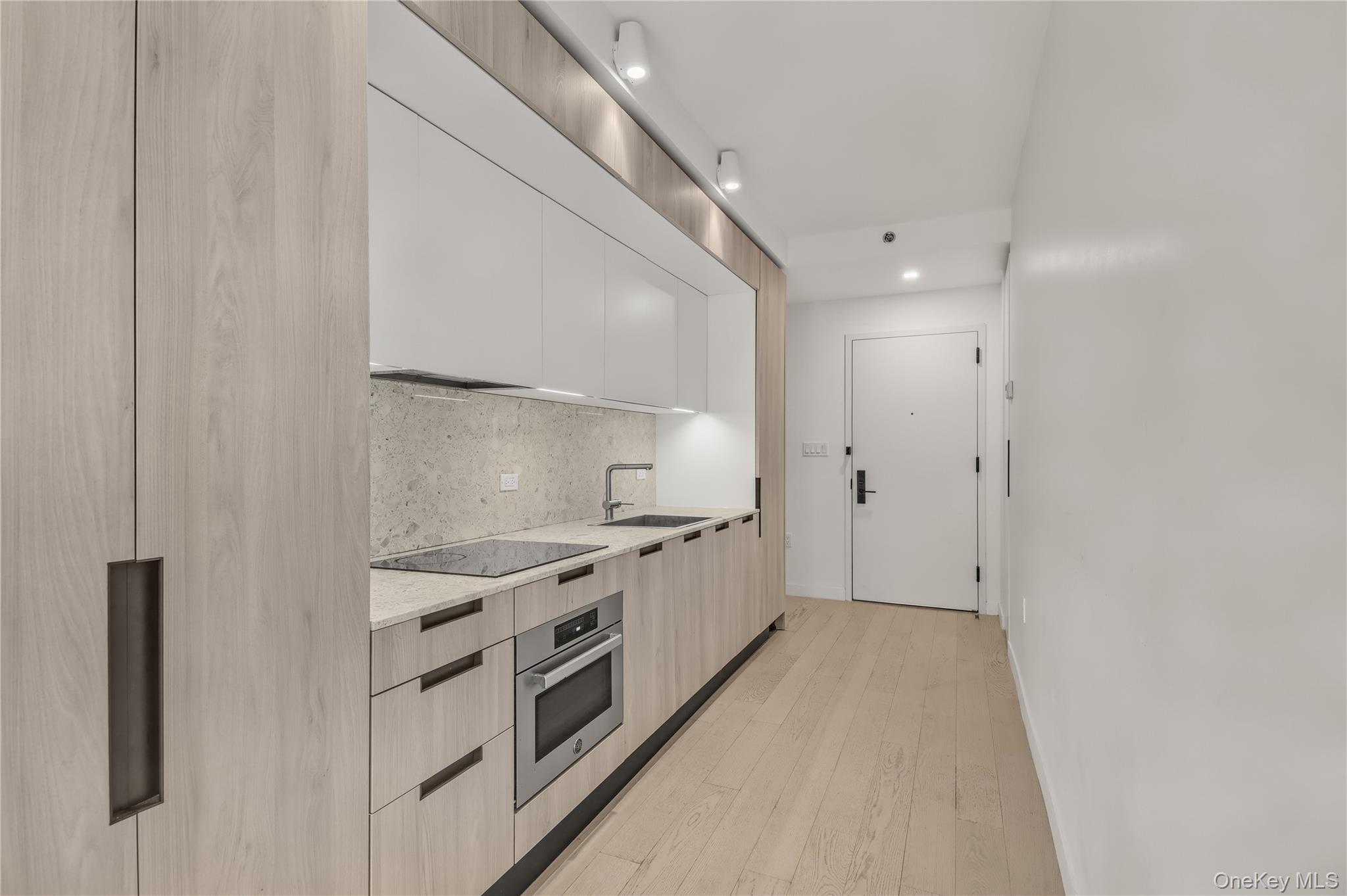 181 E 101 Street Unit: 804