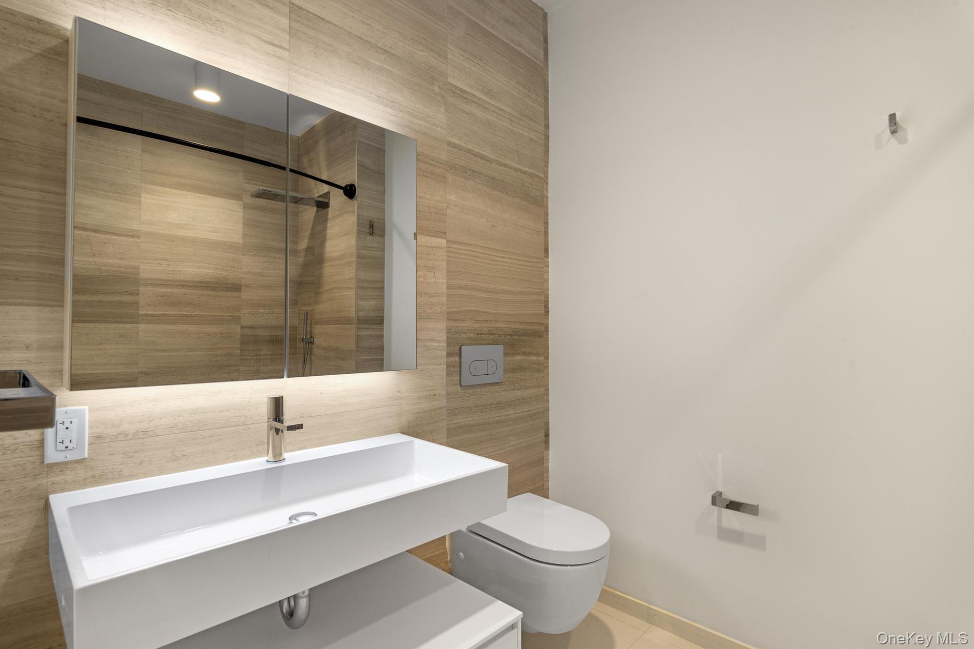 160 Imlay Street Unit: 3B2