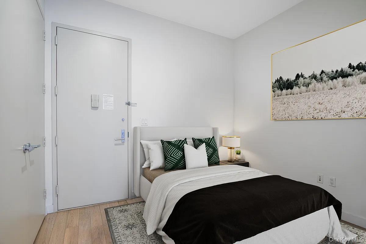 75 Wall Street Unit: 24D