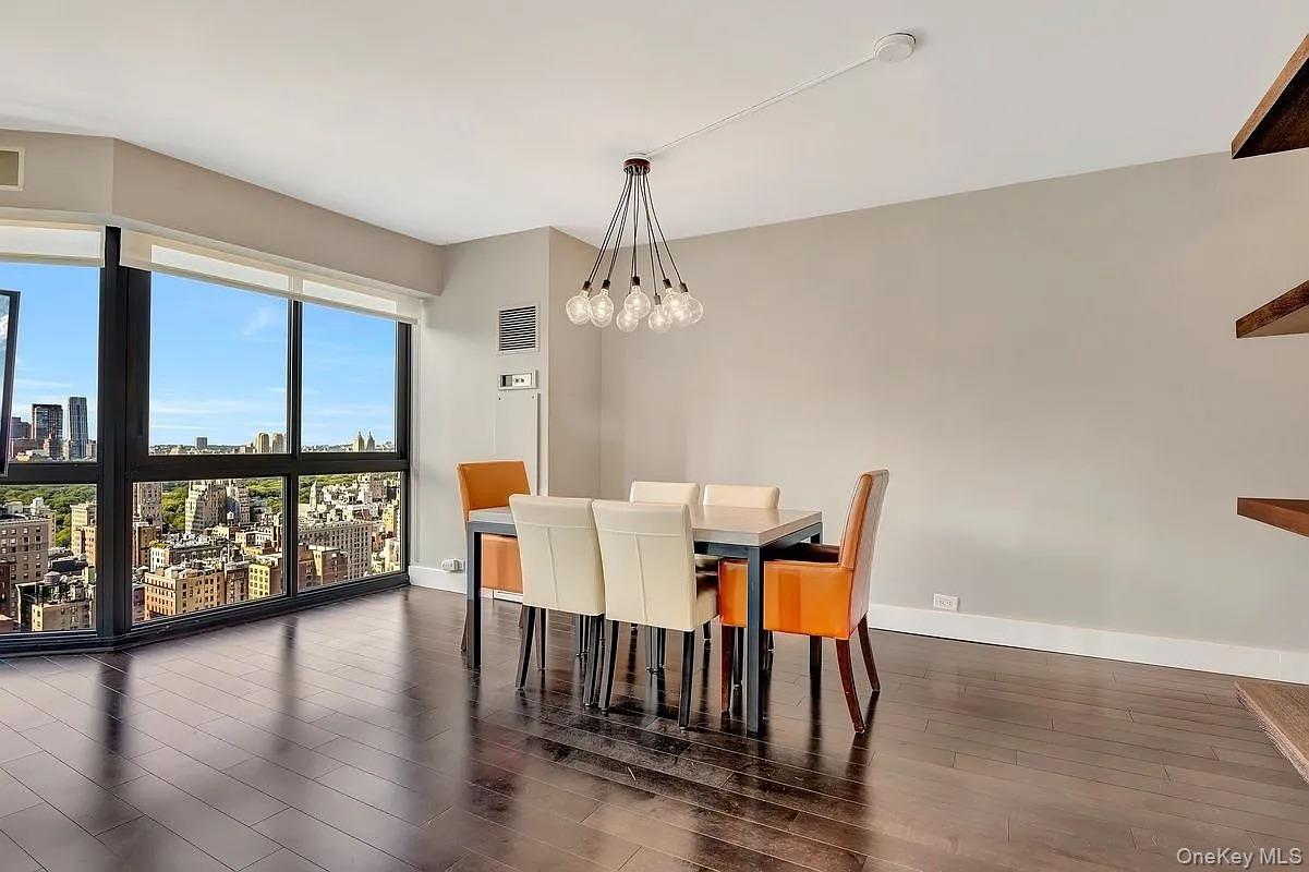 200 E 61st Street Unit: 35B