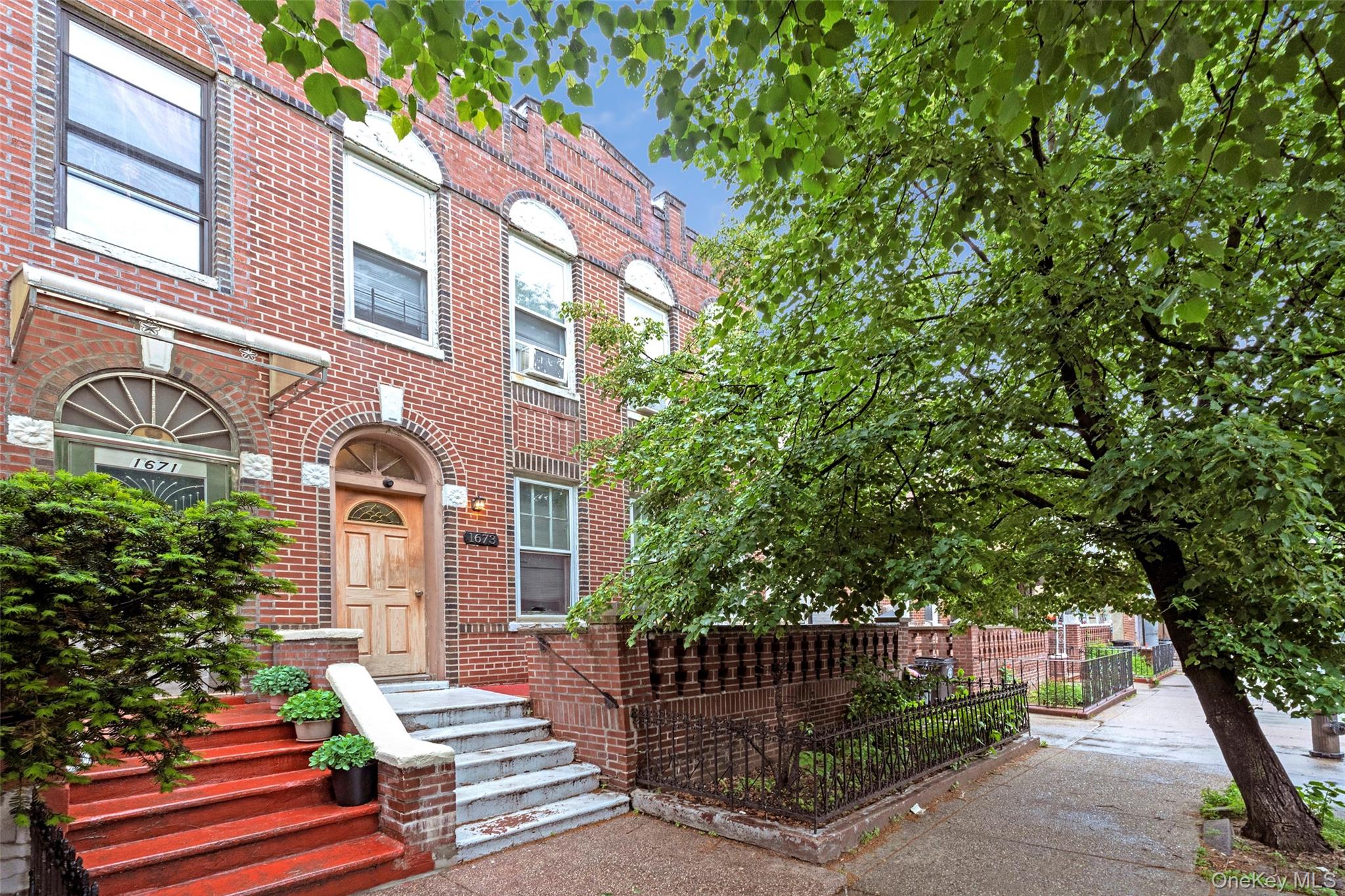 1673 66th Street