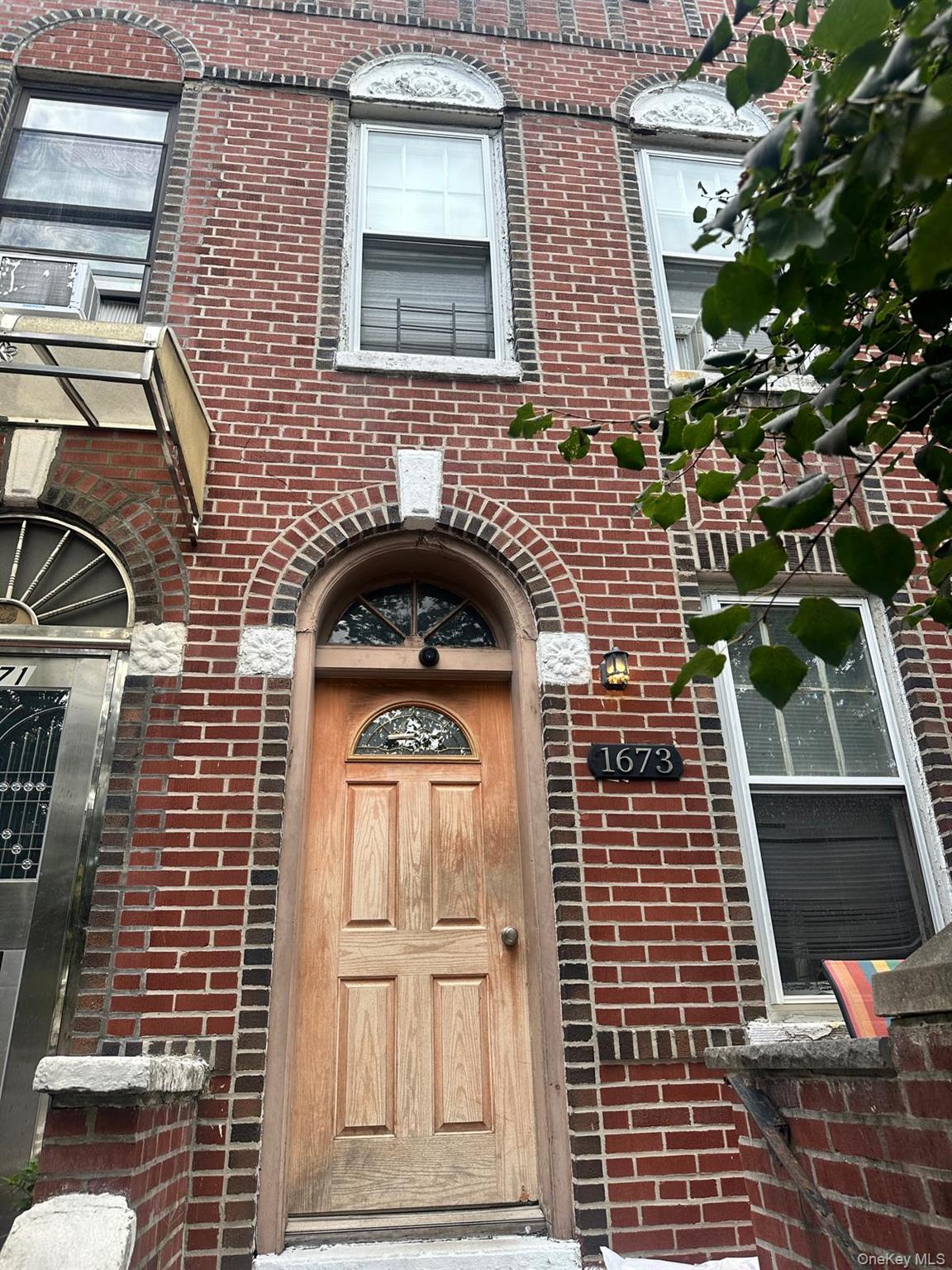 1673 66th Street