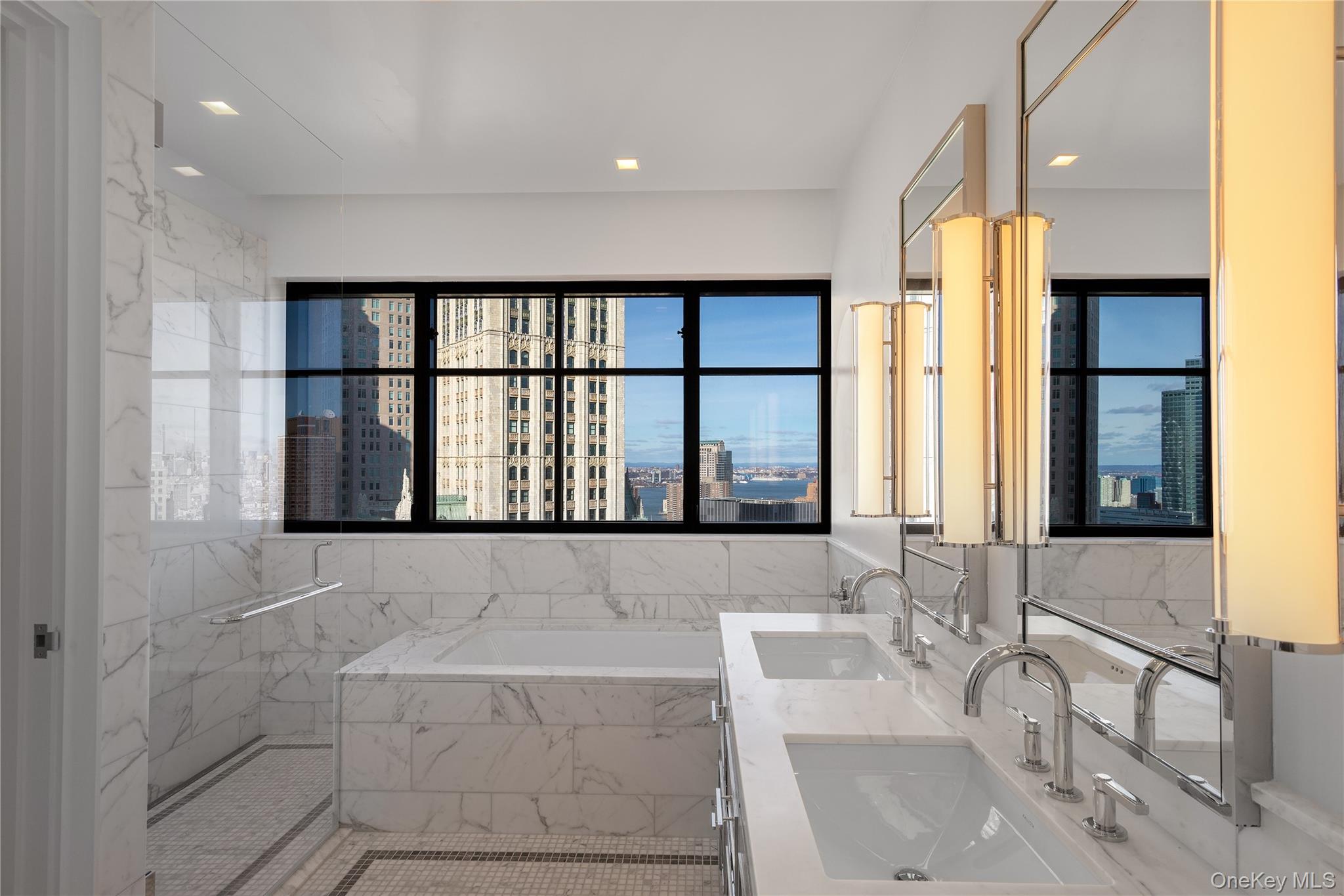 25 Park Row Unit: 34B