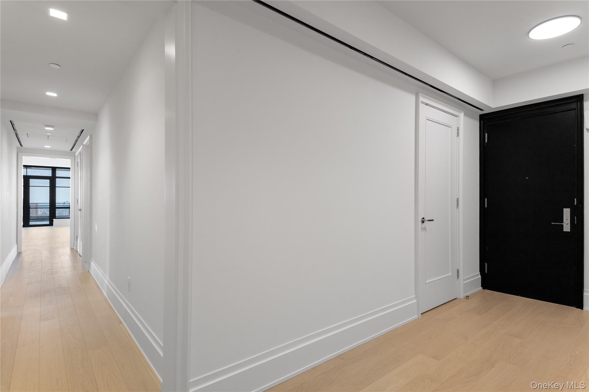 25 Park Row Unit: 34B