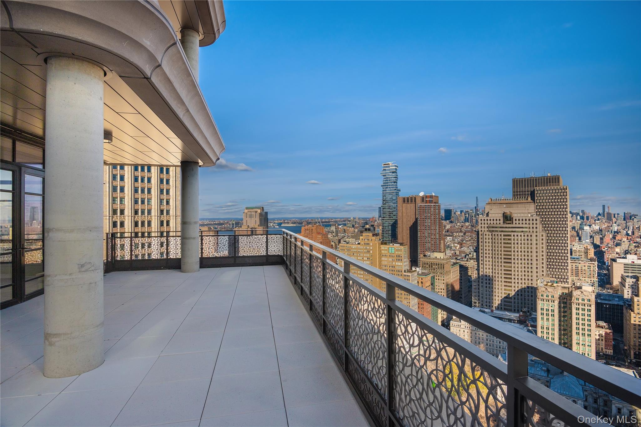 25 Park Row Unit: 34B