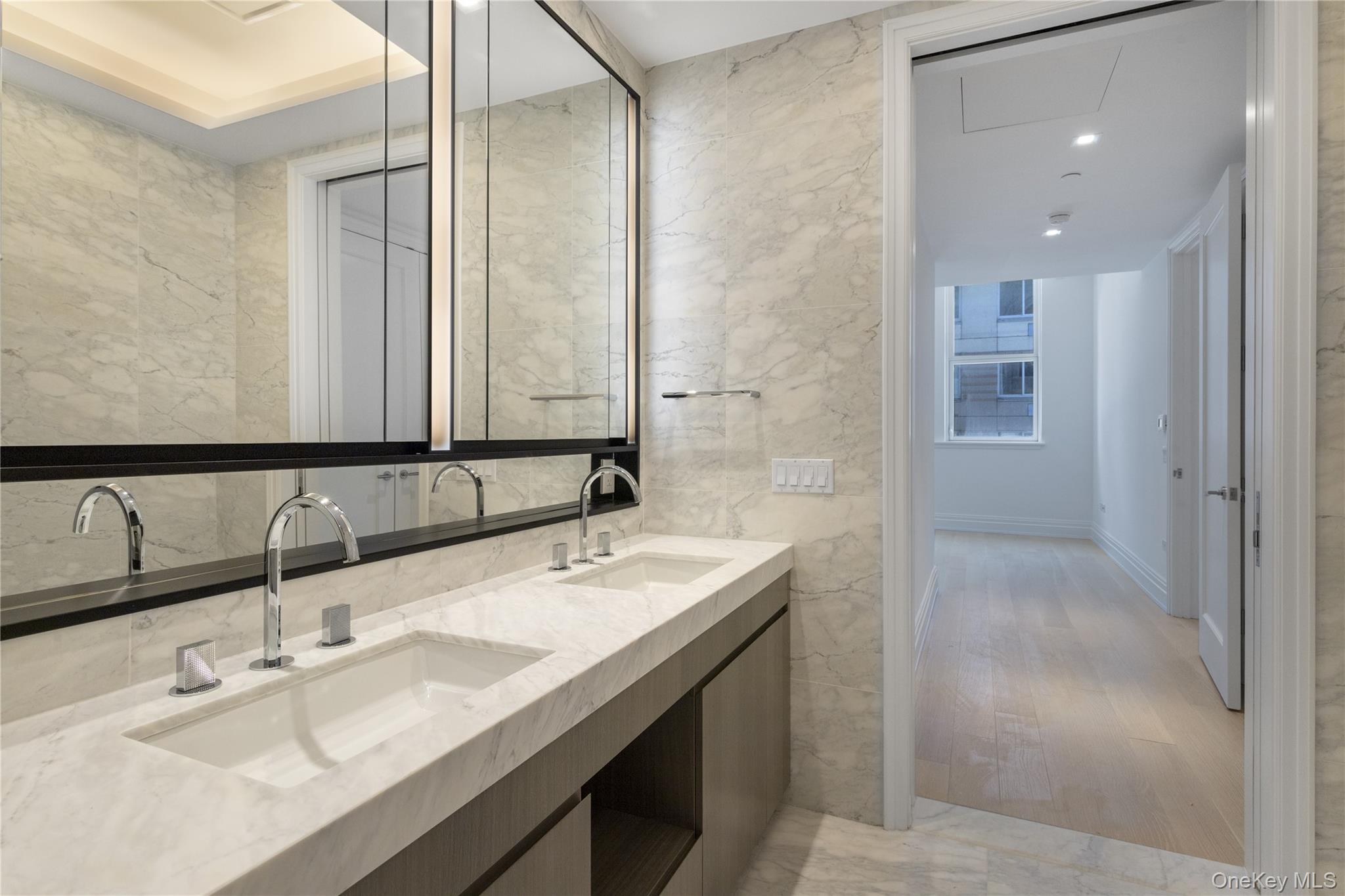 108 Leonard Street Unit: 12R