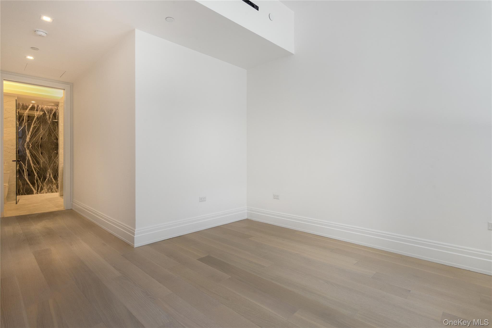 108 Leonard Street Unit: 12R
