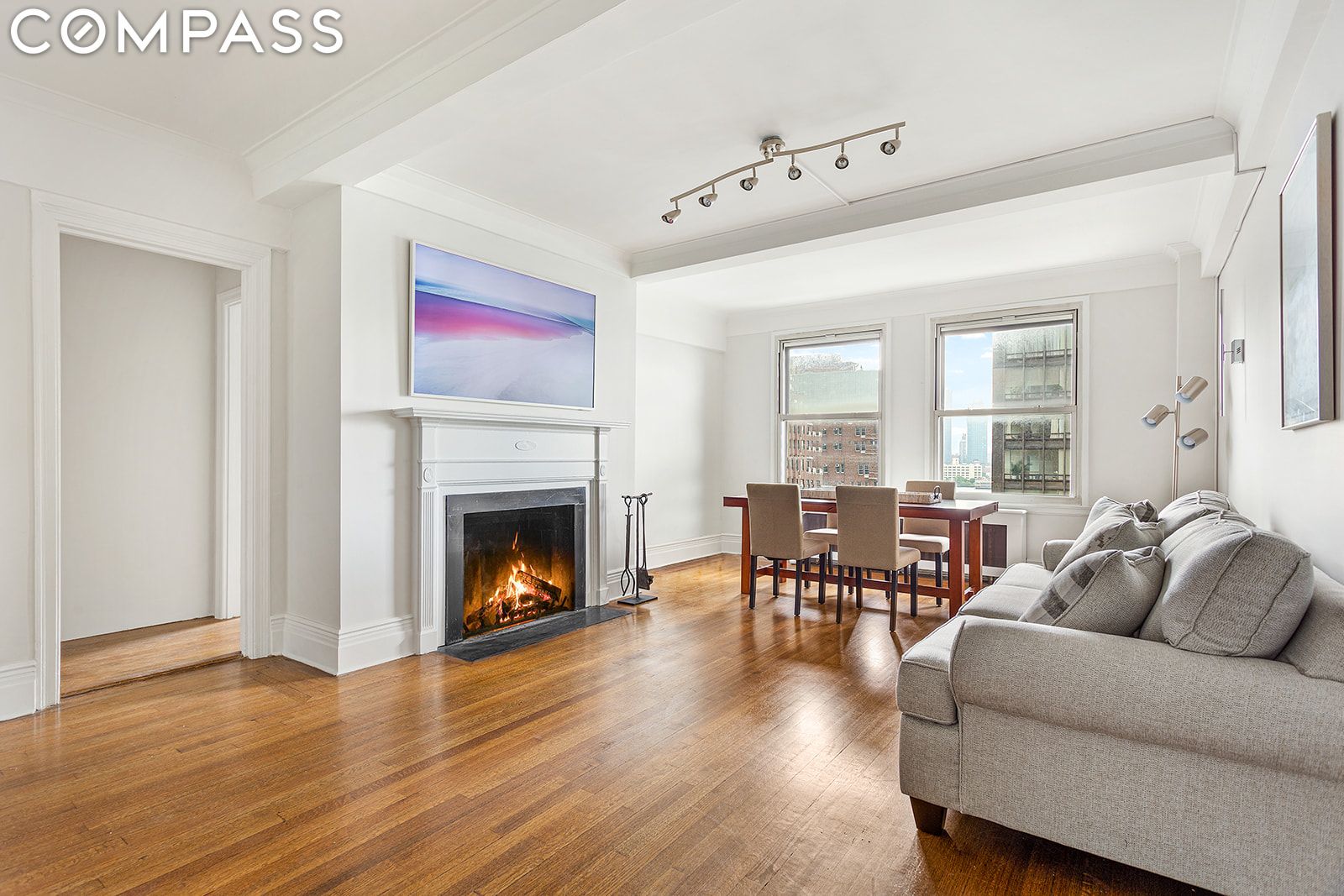 865 United Nations Plaza 15C